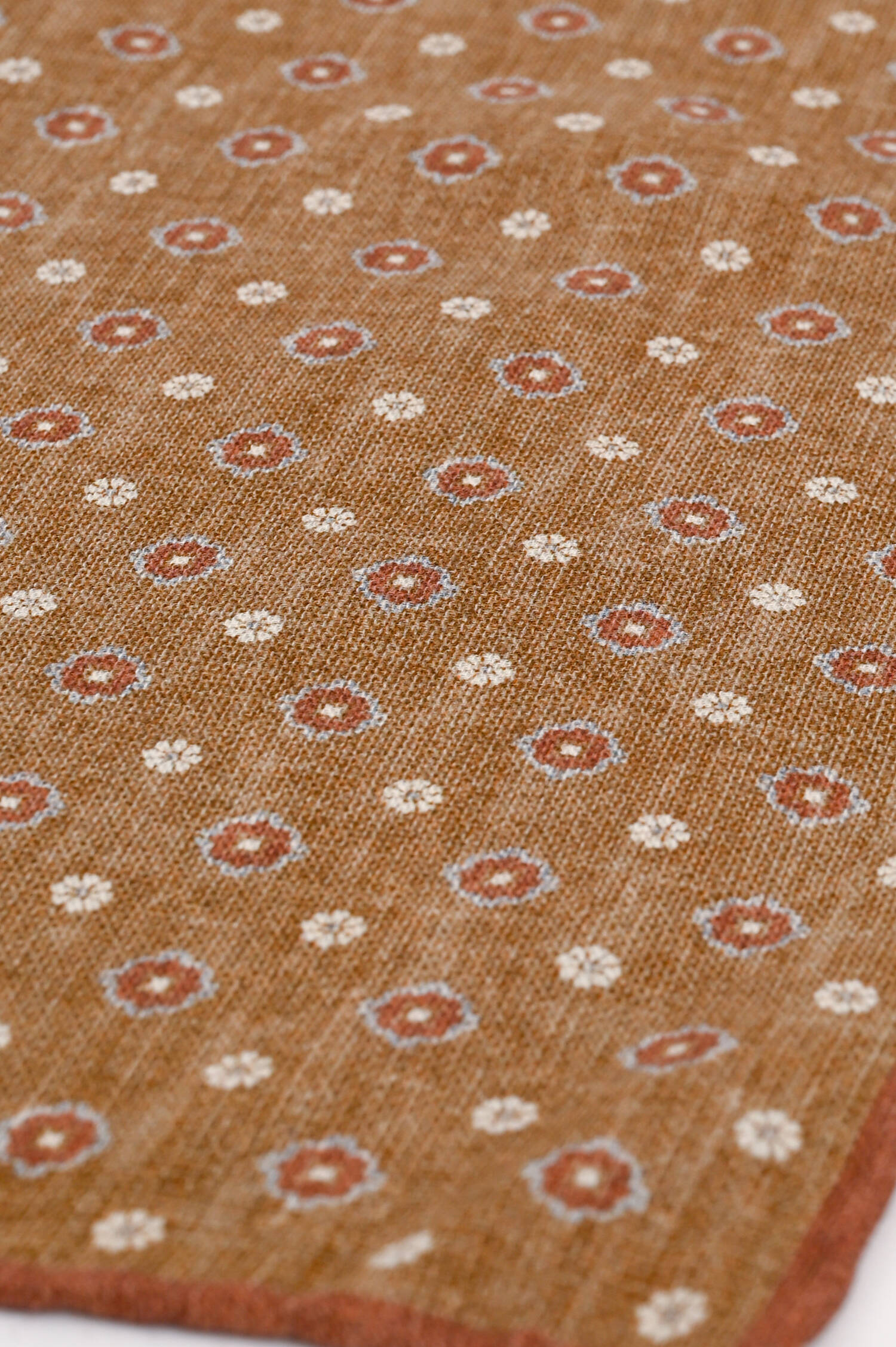 Stecktuch mit Allover Muster in Camel