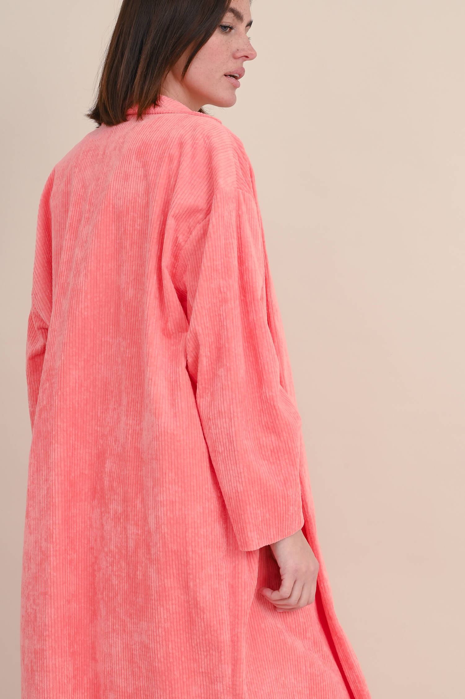 Cord-Mantel in Koralle Cord-Mantel in Koralle