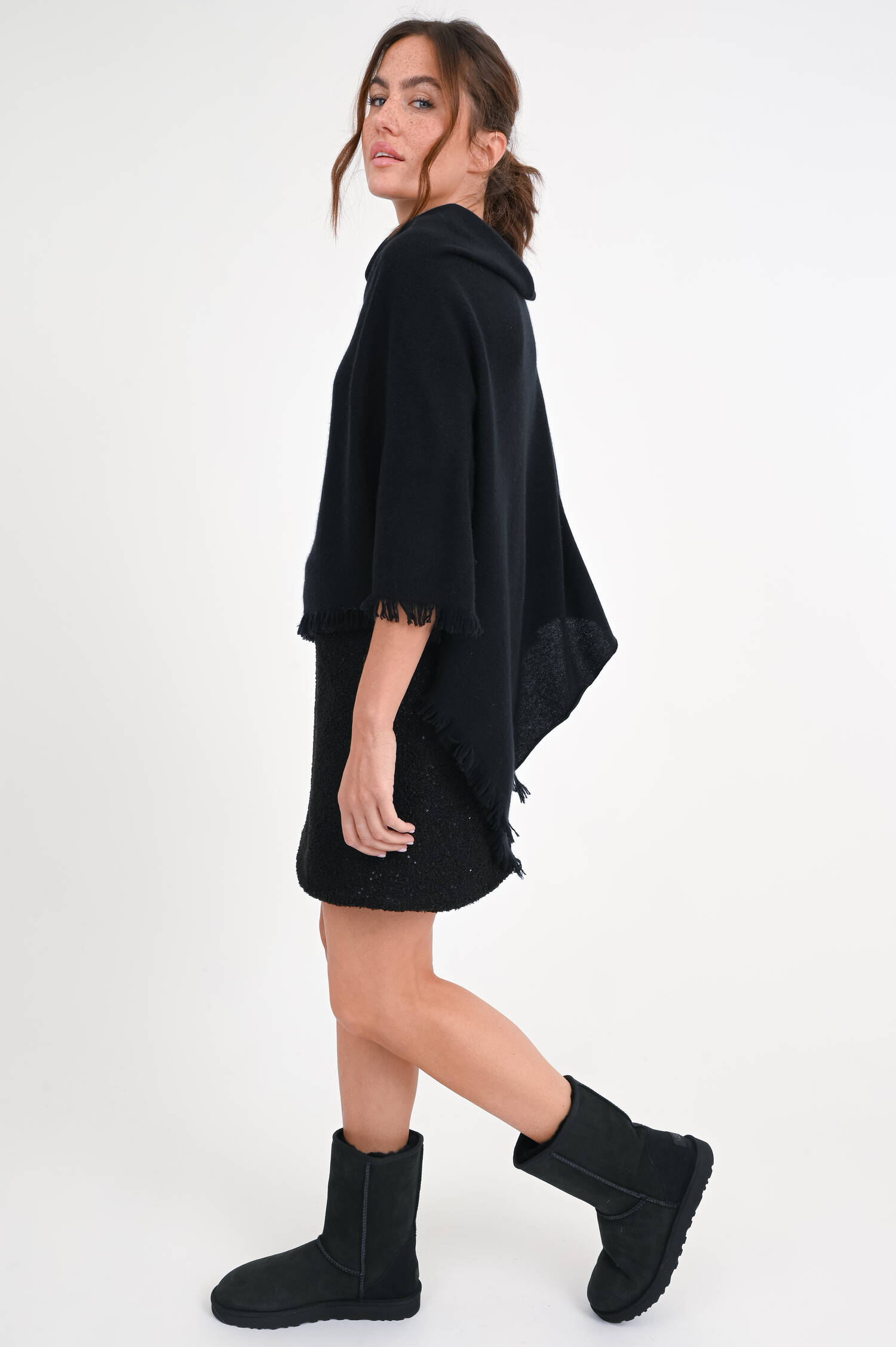 Cashmere Poncho in Schwarz Cashmere Poncho in Schwarz