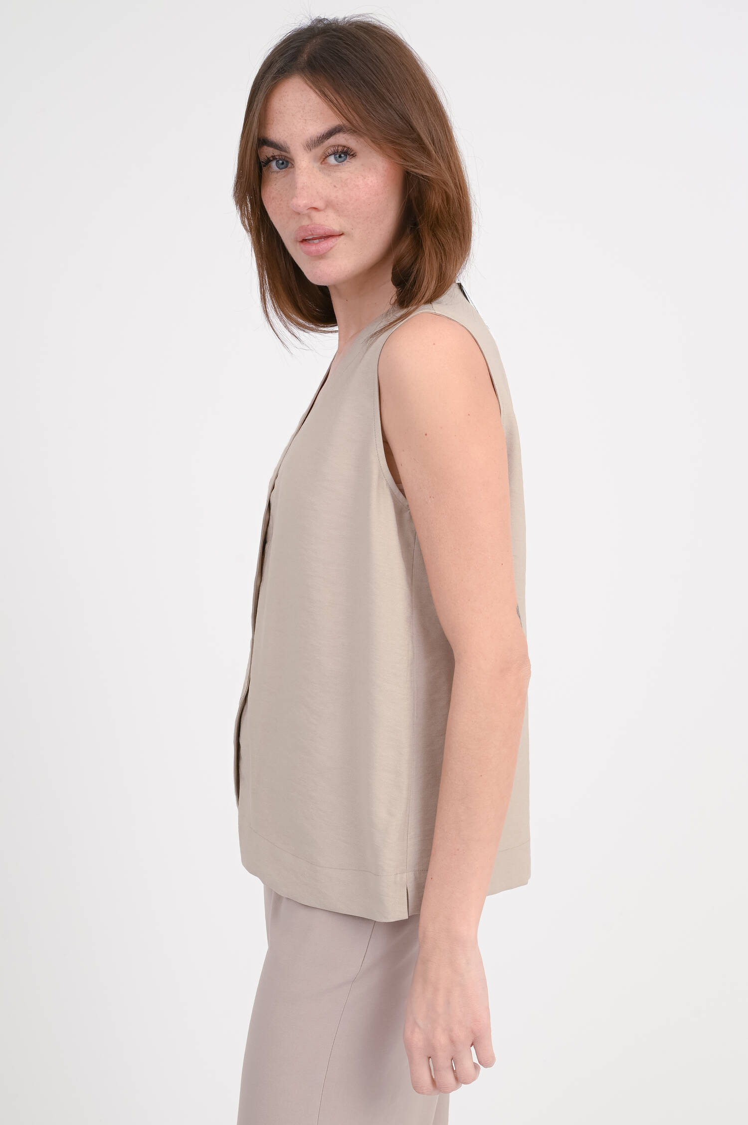 Ärmelose Weste in Taupe Ärmelose Weste in Taupe