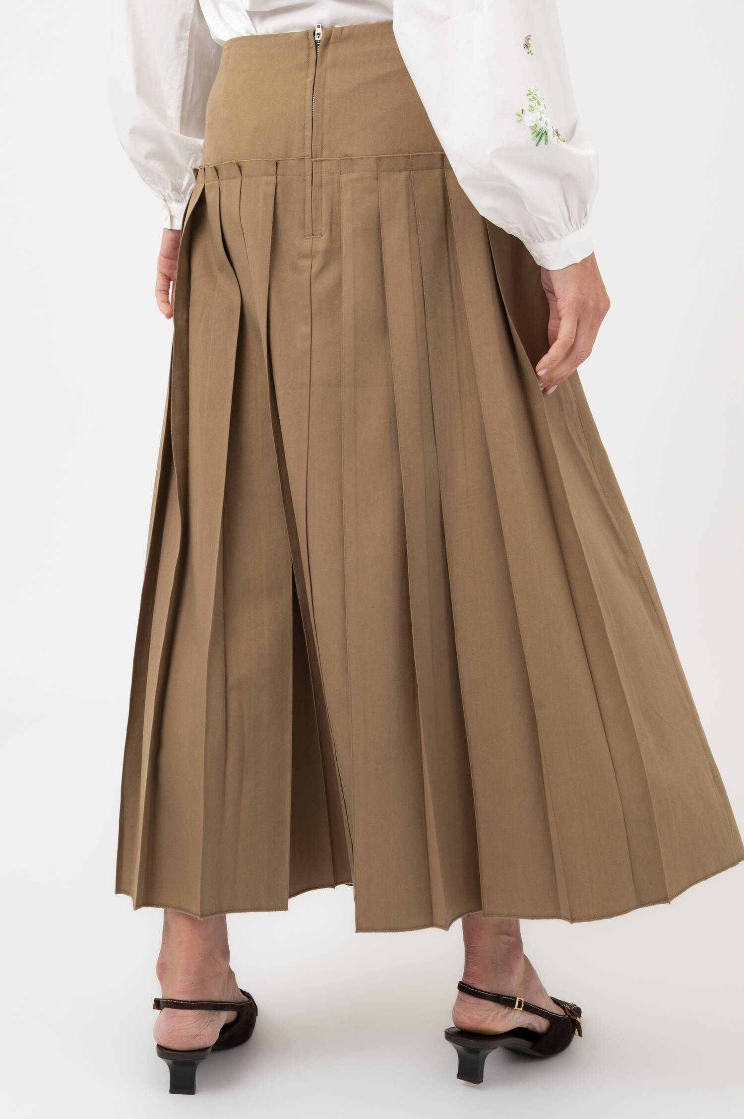 Midi-Rock mit Falten in Camel Midi-Rock mit Falten in Camel