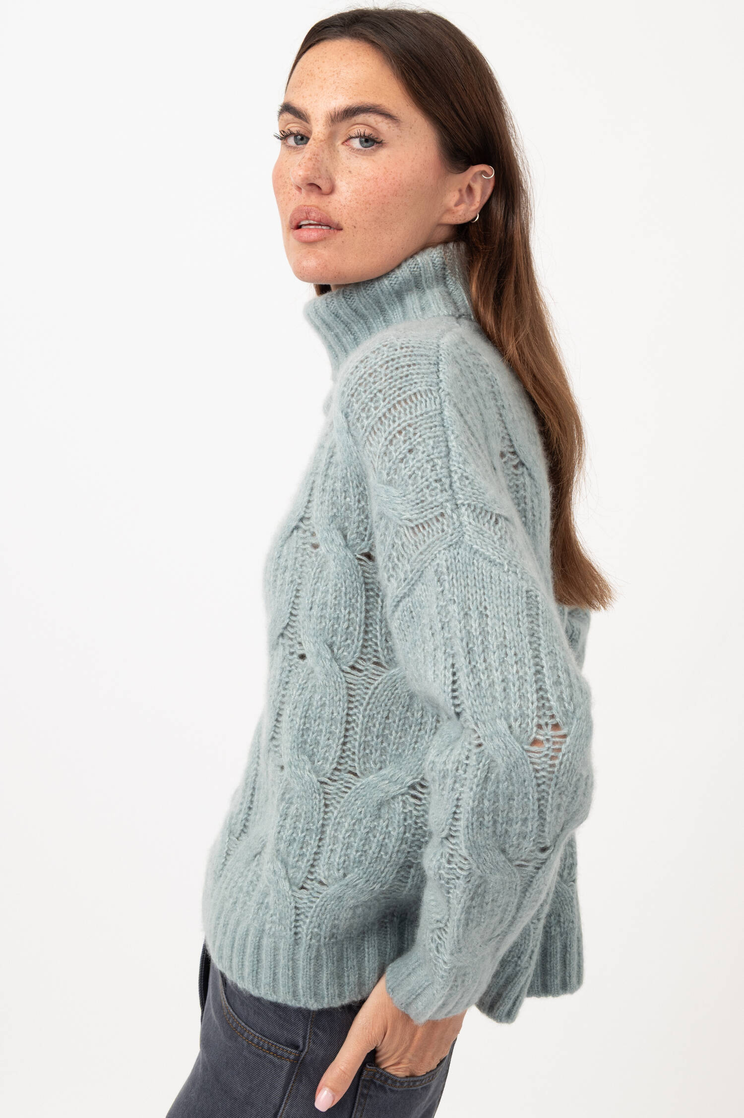 Zopfstrick-Rollkragen-Pullover in Blau Zopfstrick-Rollkragen-Pullover in Blau