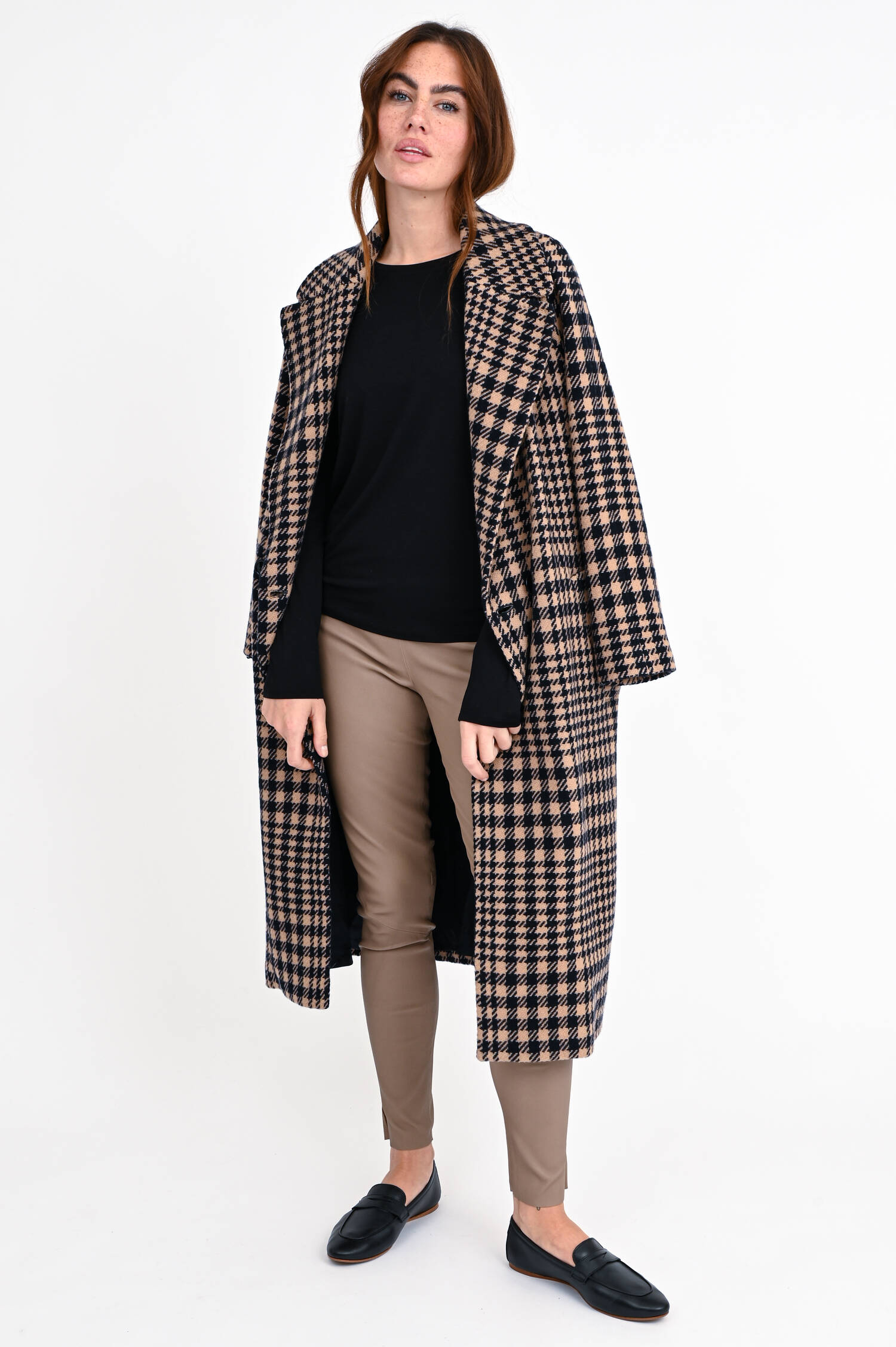 Longsleeve aus Viskose in Schwarz