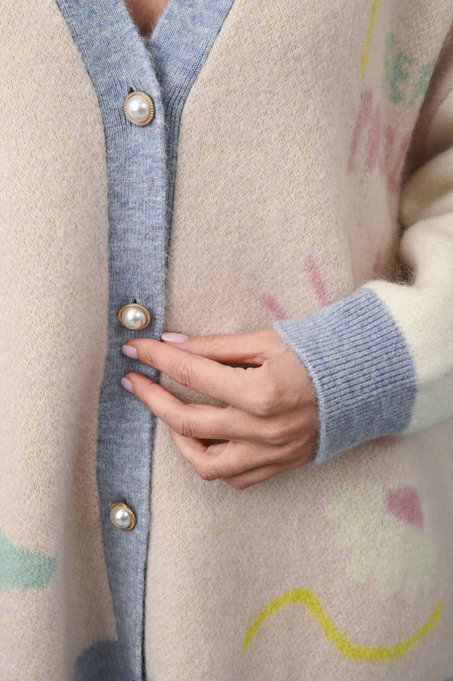 Strickweste in Mozarella gemustert Strickweste in Mozarella gemustert