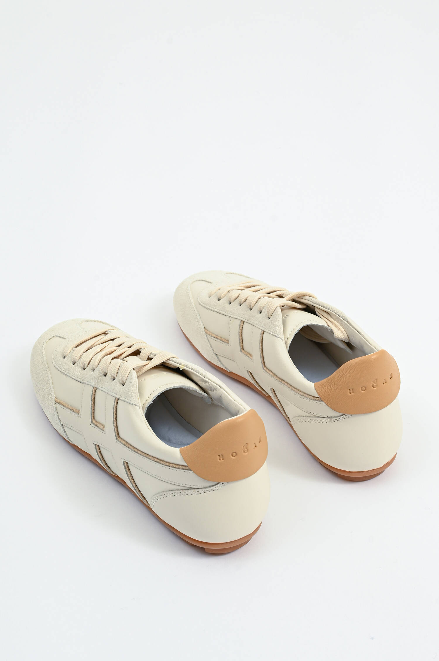 Sneaker LACE UP in Creme