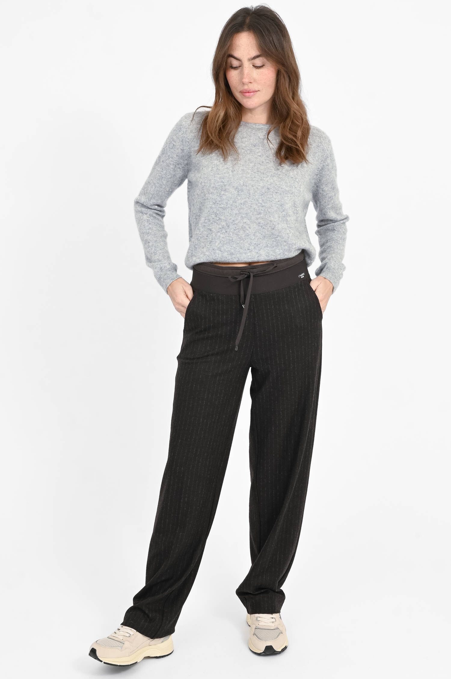 Flanellhose mit zweifachem Bund in Bitter Choco Flanellhose mit zweifachem Bund in Bitter Choco