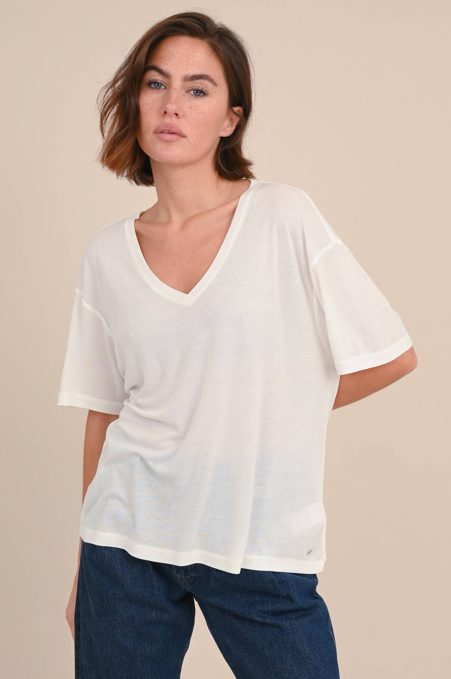 Lockeres T-Shirt VALE in Weiß