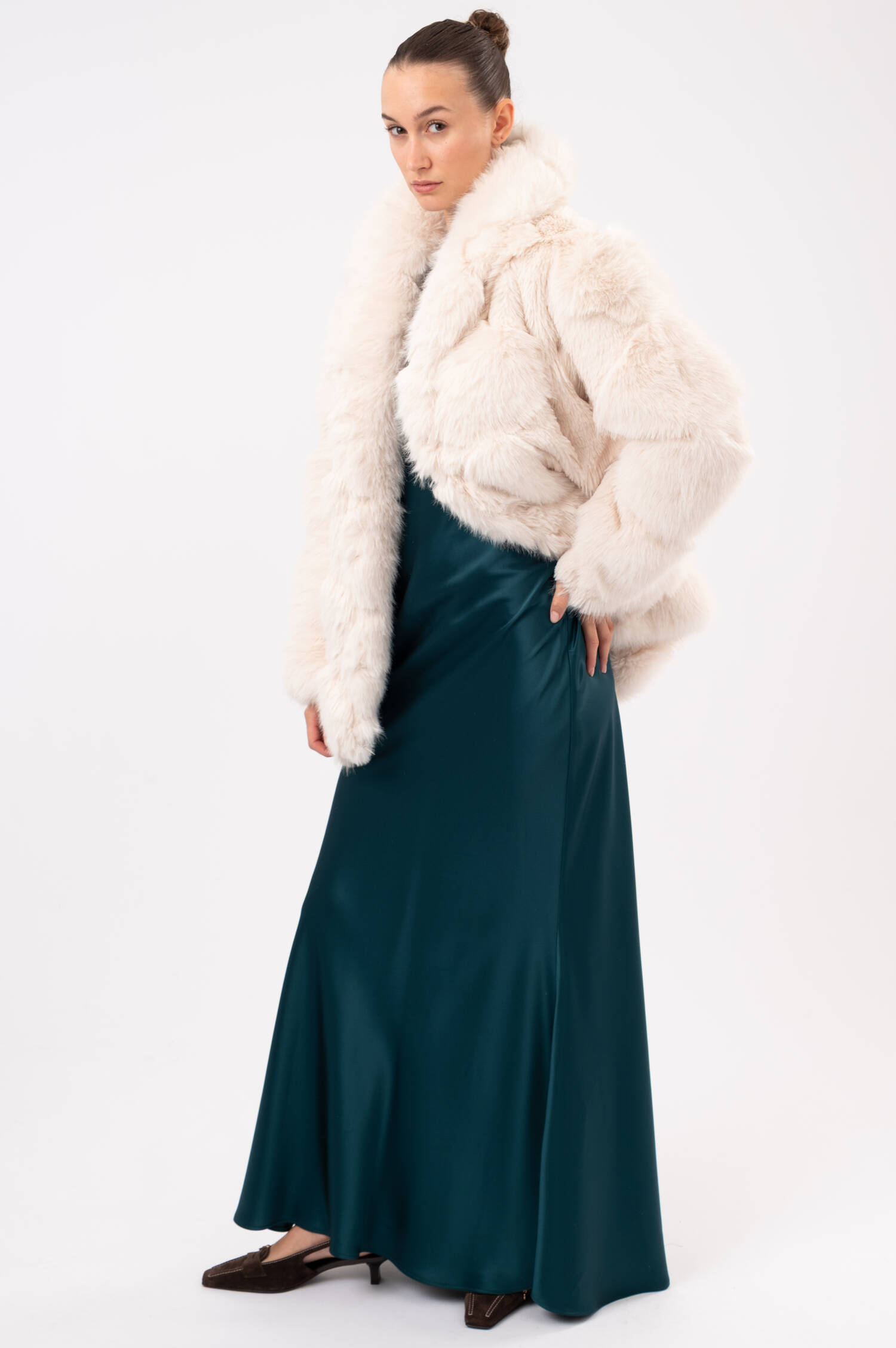 Satin-Maxi-Kleid LOUISE in Petrolblau