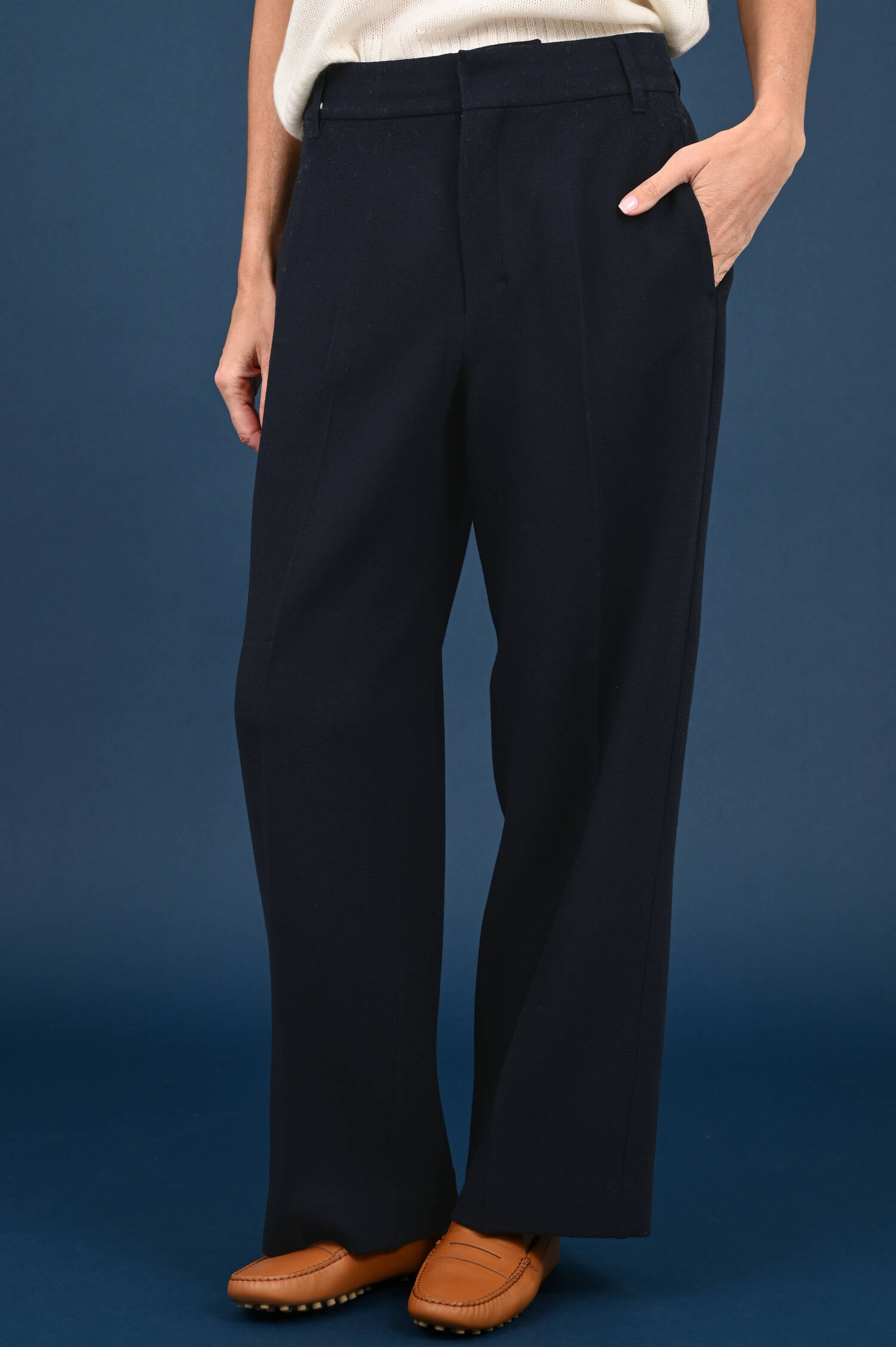 Hose ESTRO in Nachtblau