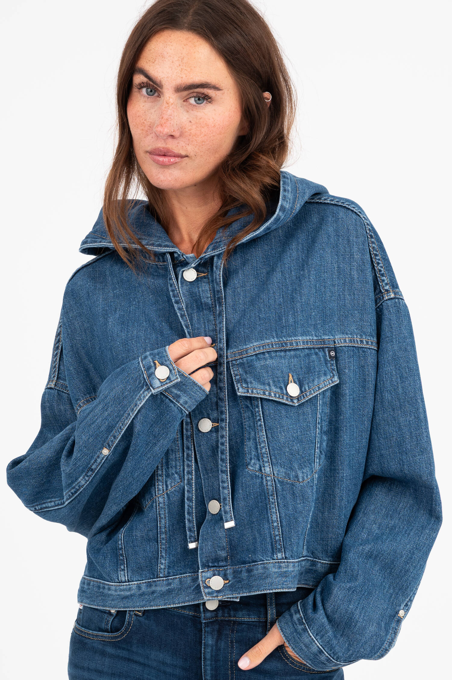 Jeansajacke SHERWOOD in Mittelblau Jeansajacke SHERWOOD in Mittelblau