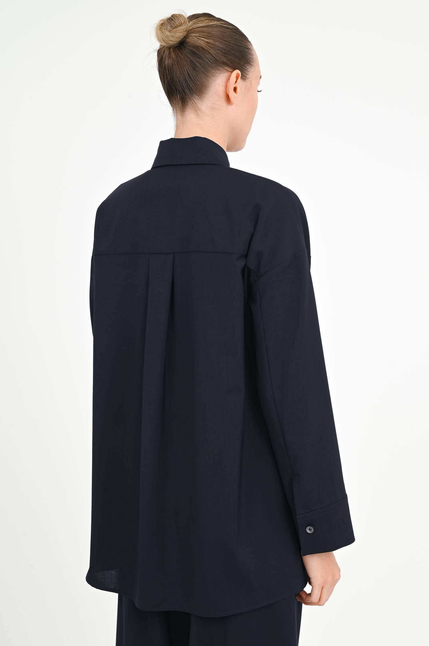 Bluse aus Schurwolle in Navy