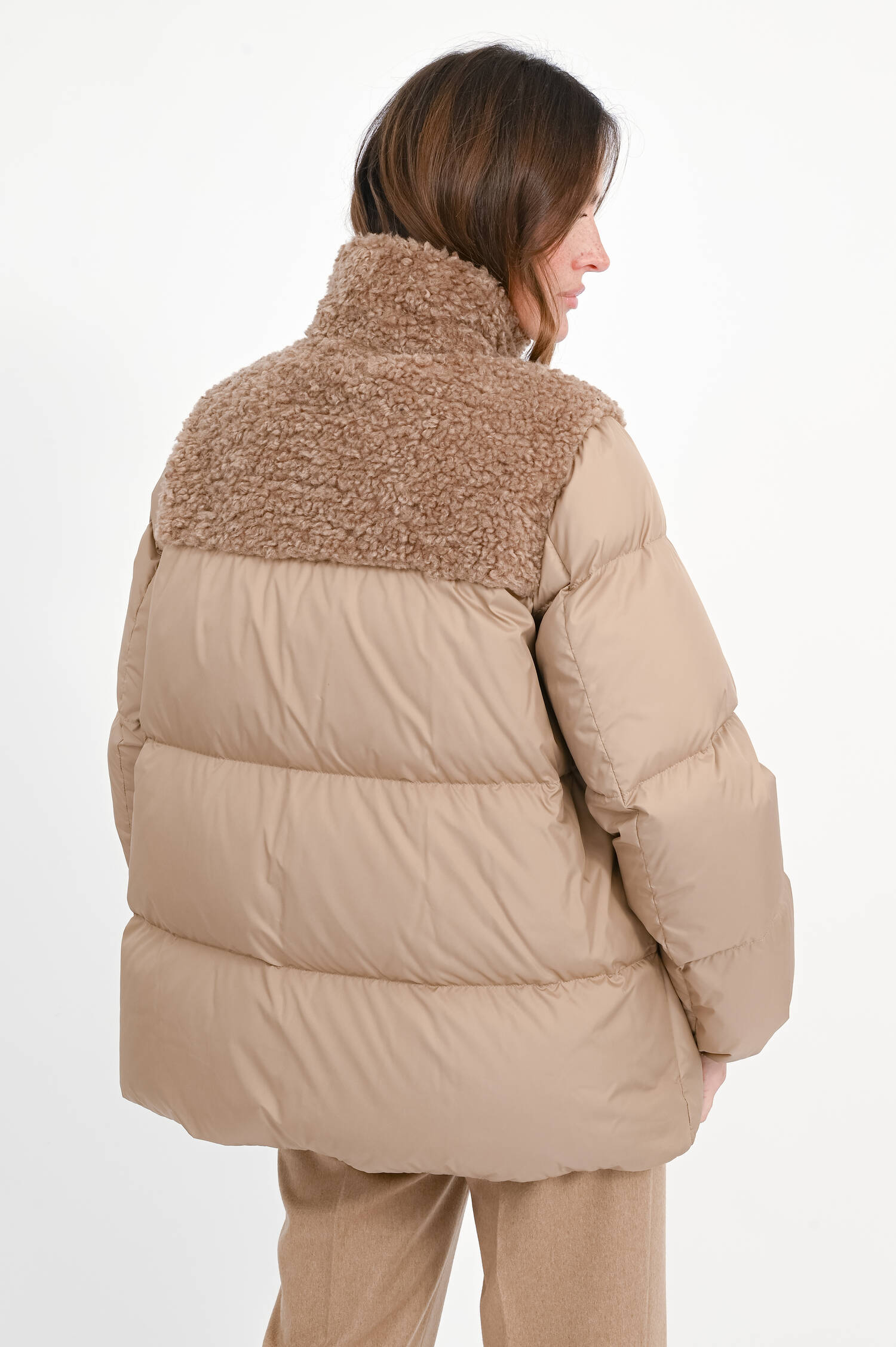 Daunenjacke ESNAIE mit Teddyfleece in Beige