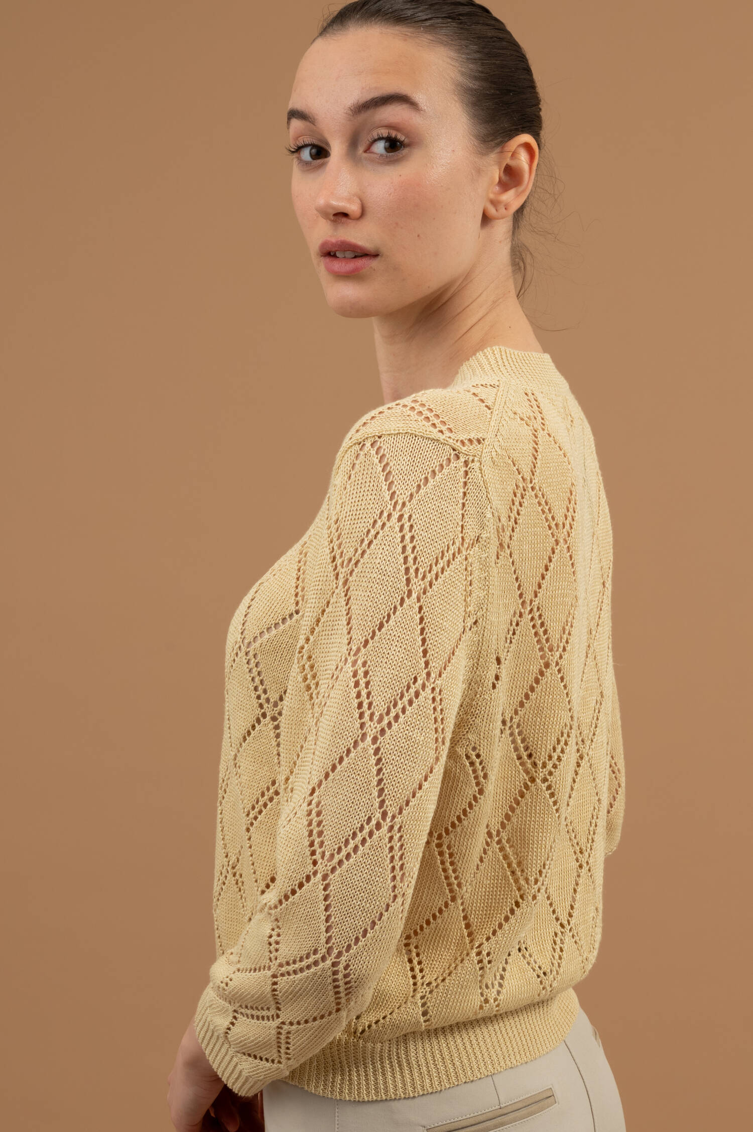 Strickweste aus Leinen in Pineapple Strickweste aus Leinen in Pineapple