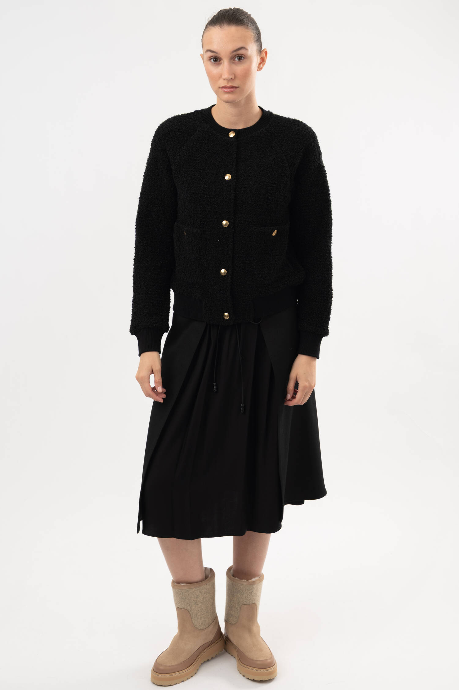 Bouclé-Cardigan in Schwarz Bouclé-Cardigan in Schwarz