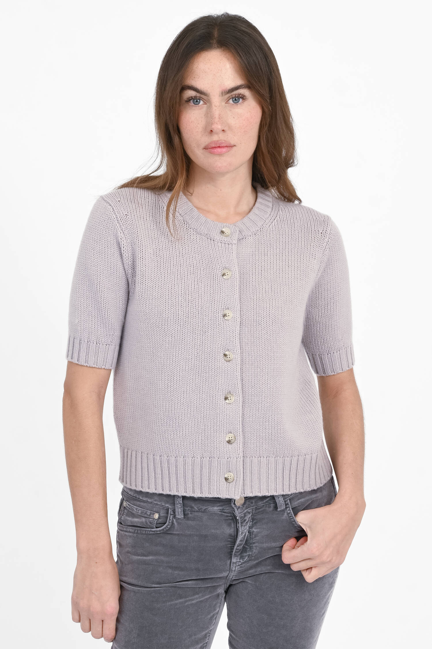 Kurzarm-Strickweste aus Cashmere-Mix in Hellgrau