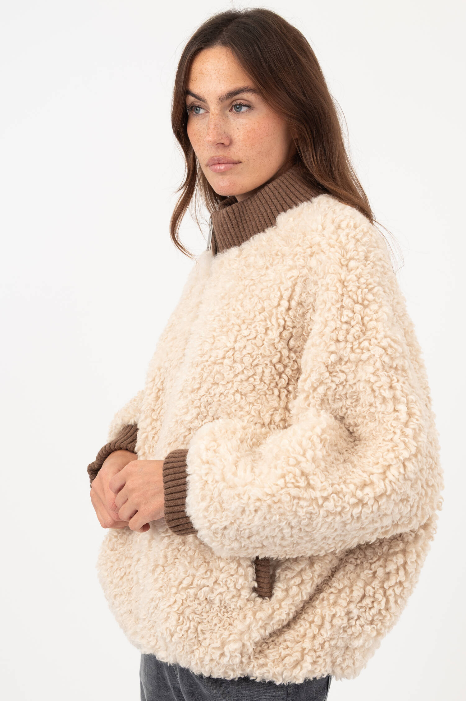Teddy-Bomberjacke in Beige/Braun Teddy-Bomberjacke in Beige/Braun