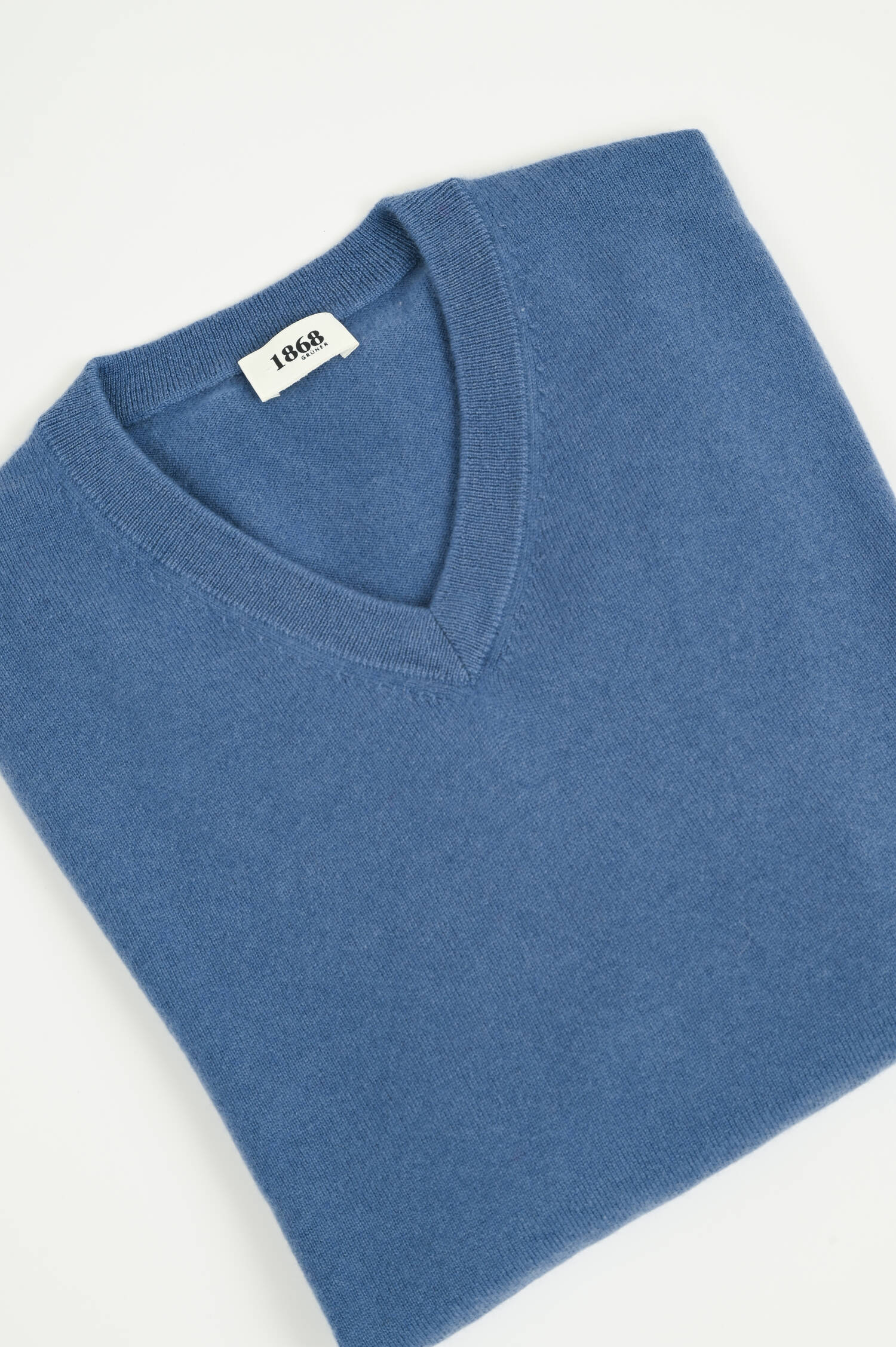 Cashmerepullover mit V-Neck in Sea Side