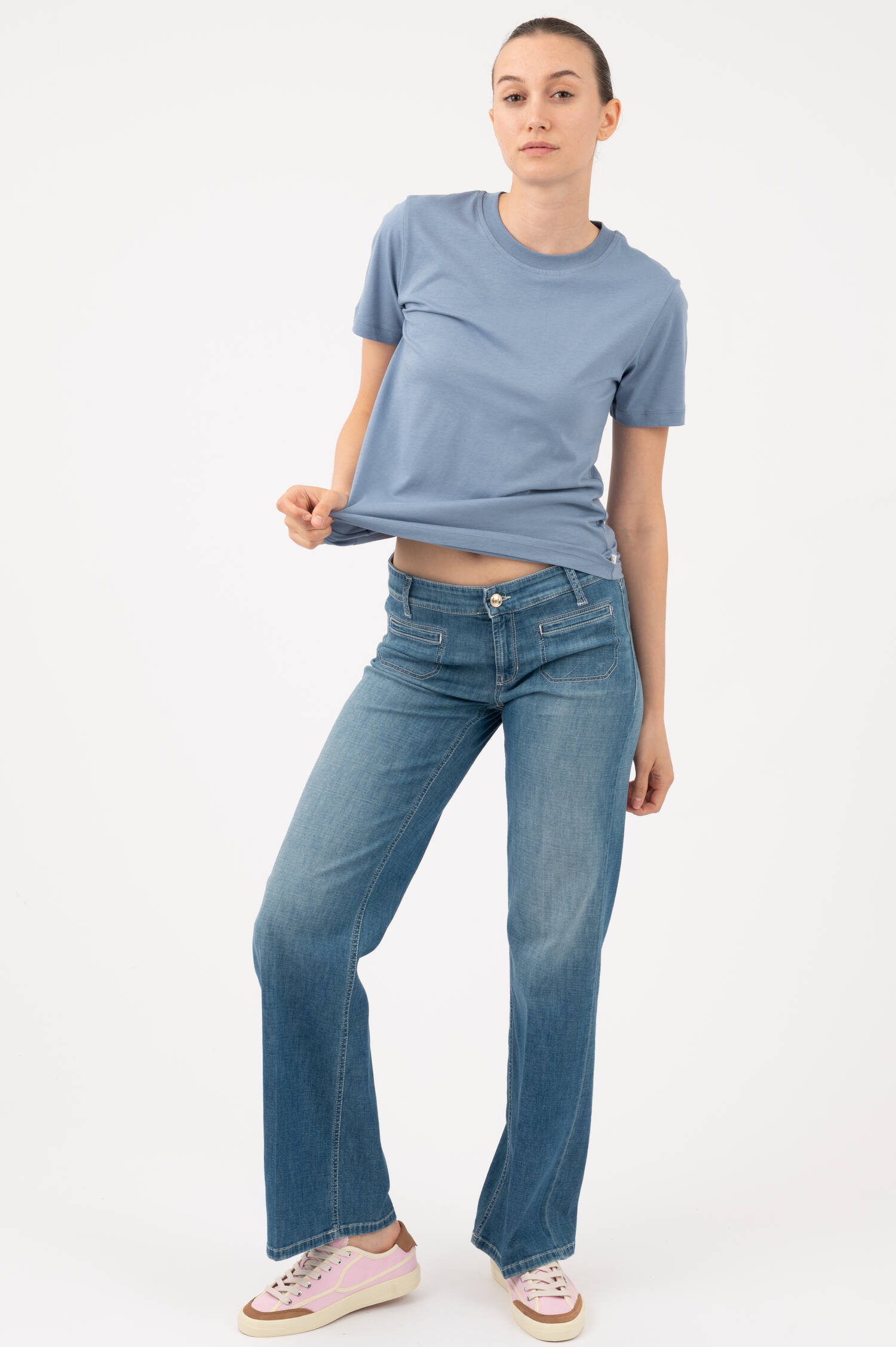 Basic T-Shirt in Stoneblue