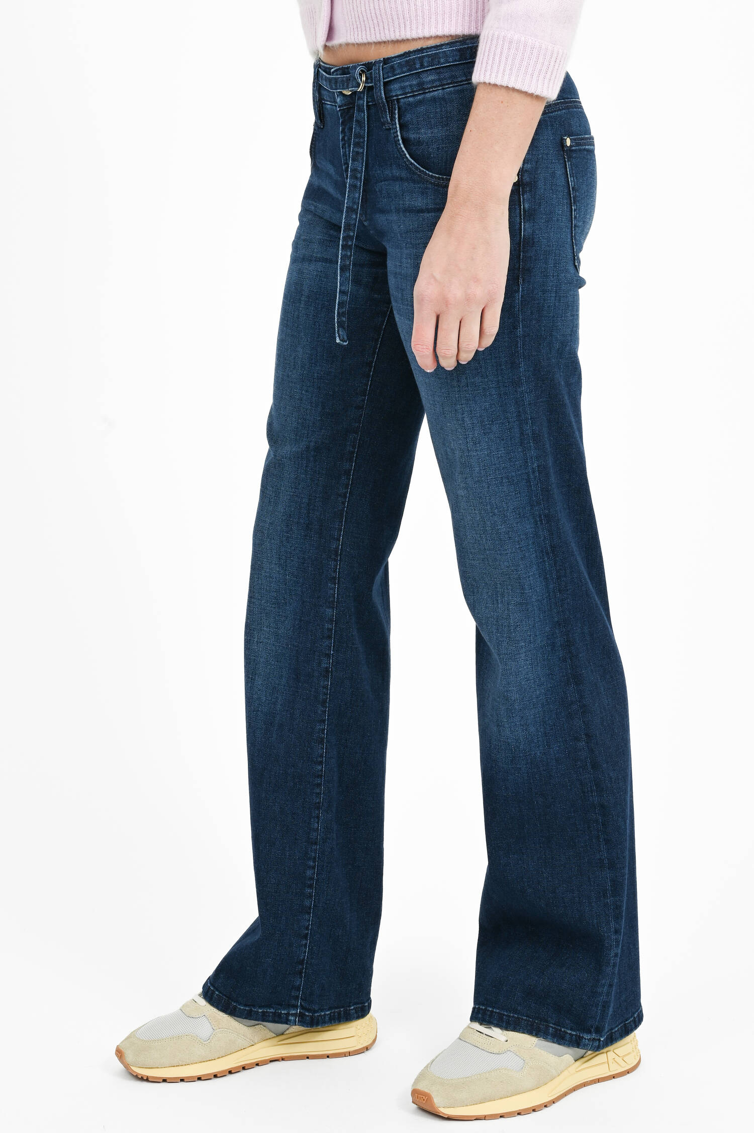 Straight-Leg-Jeans TESS mit Gürtel in Used Blue Straight-Leg-Jeans TESS mit Gürtel in Used Blue