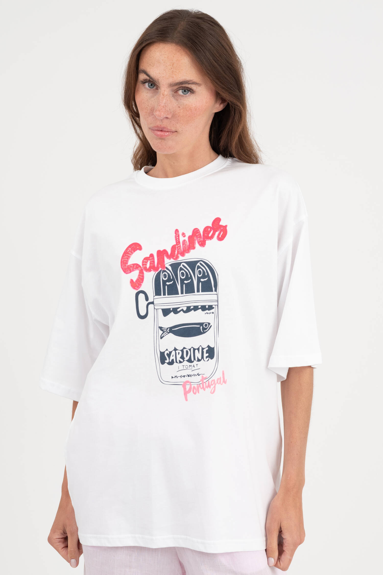 T-Shirt mit Pailetten in Weiß/Pink