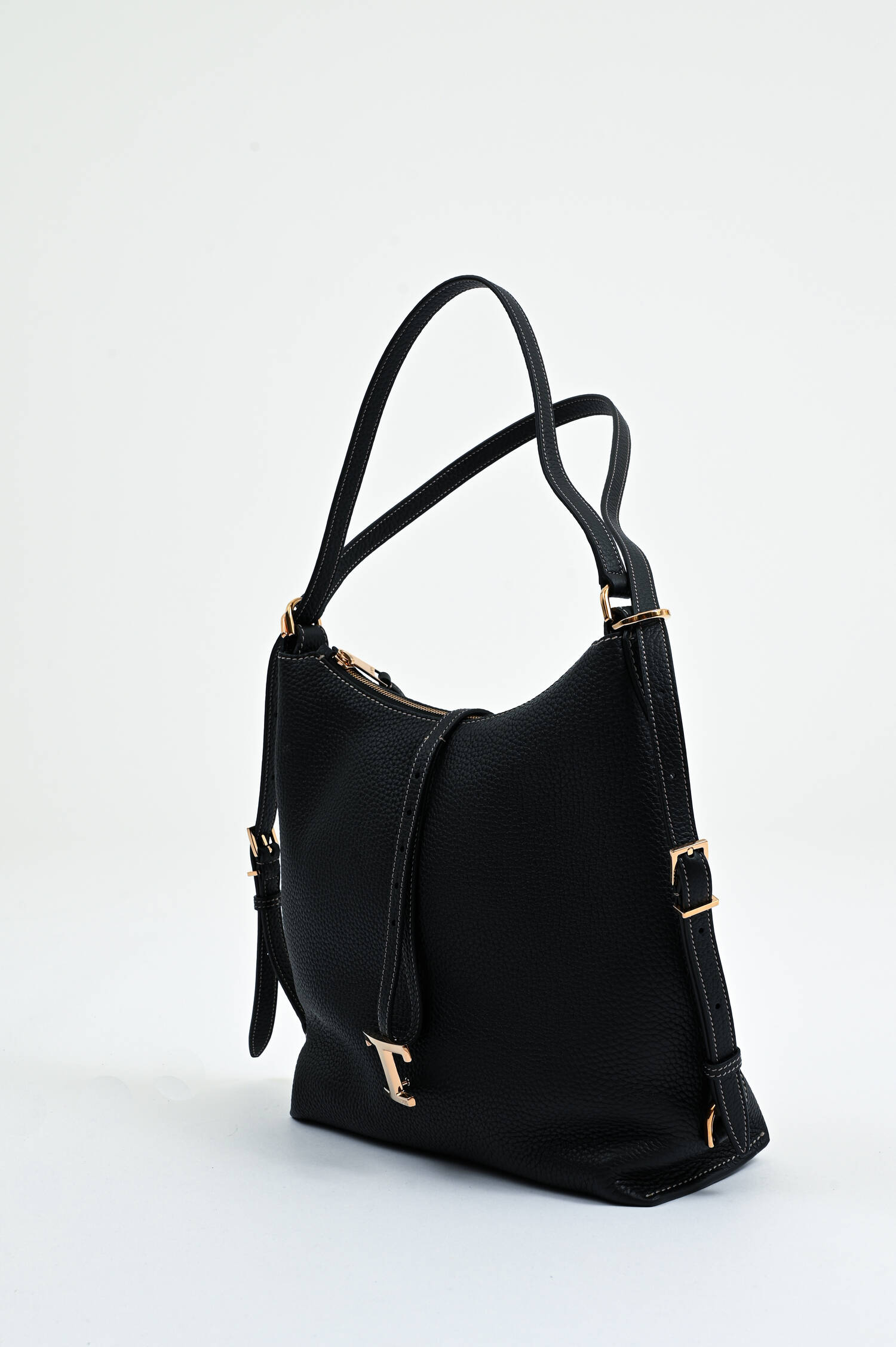 Tasche/Rucksack aus genarbtem Leder in Schwarz Tasche/Rucksack aus genarbtem Leder in Schwarz