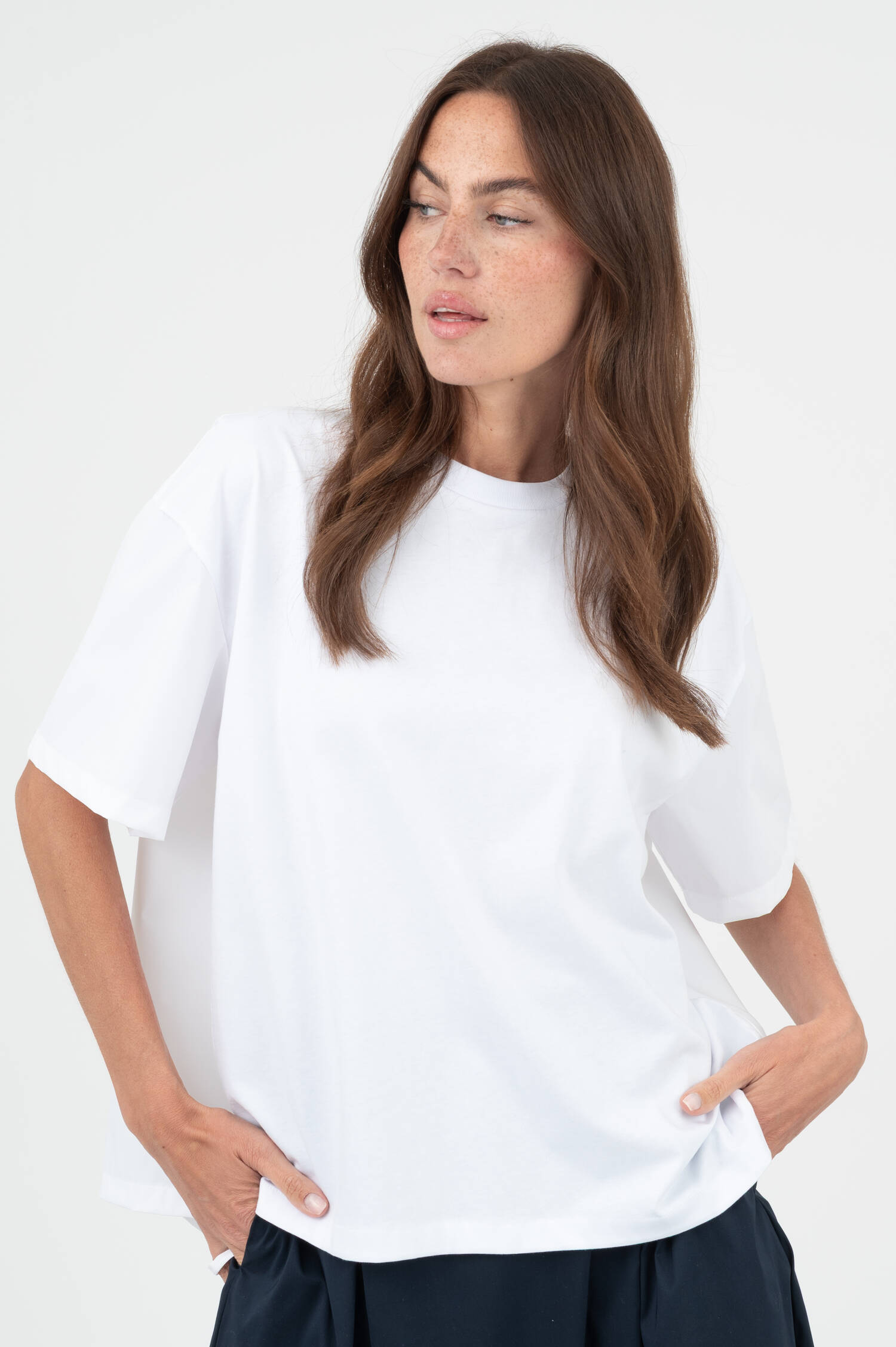 T-Shirt mit Material-Mix in Weiß T-Shirt mit Material-Mix in Weiß