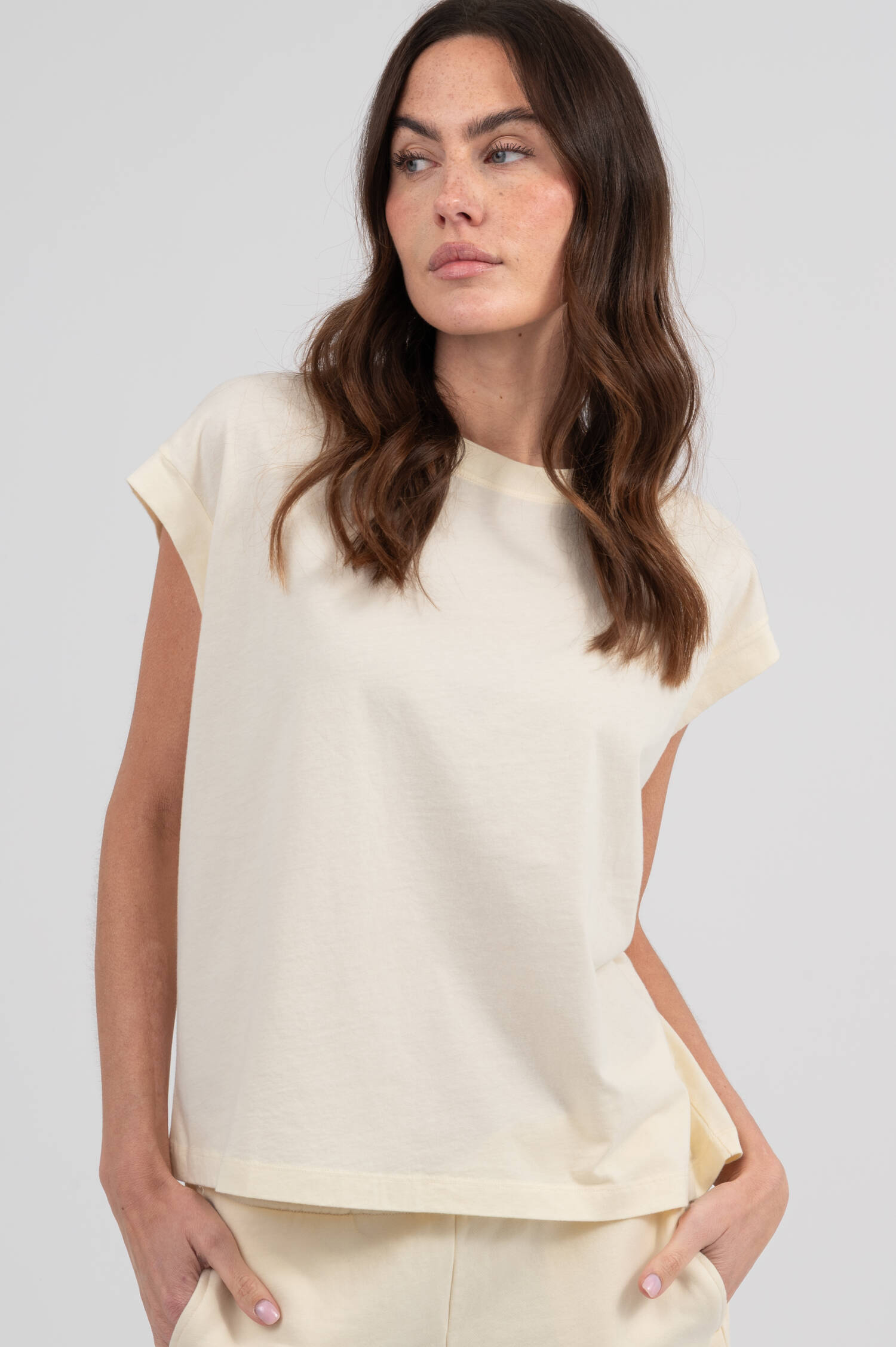 Boxy T-Shirt in Vanille