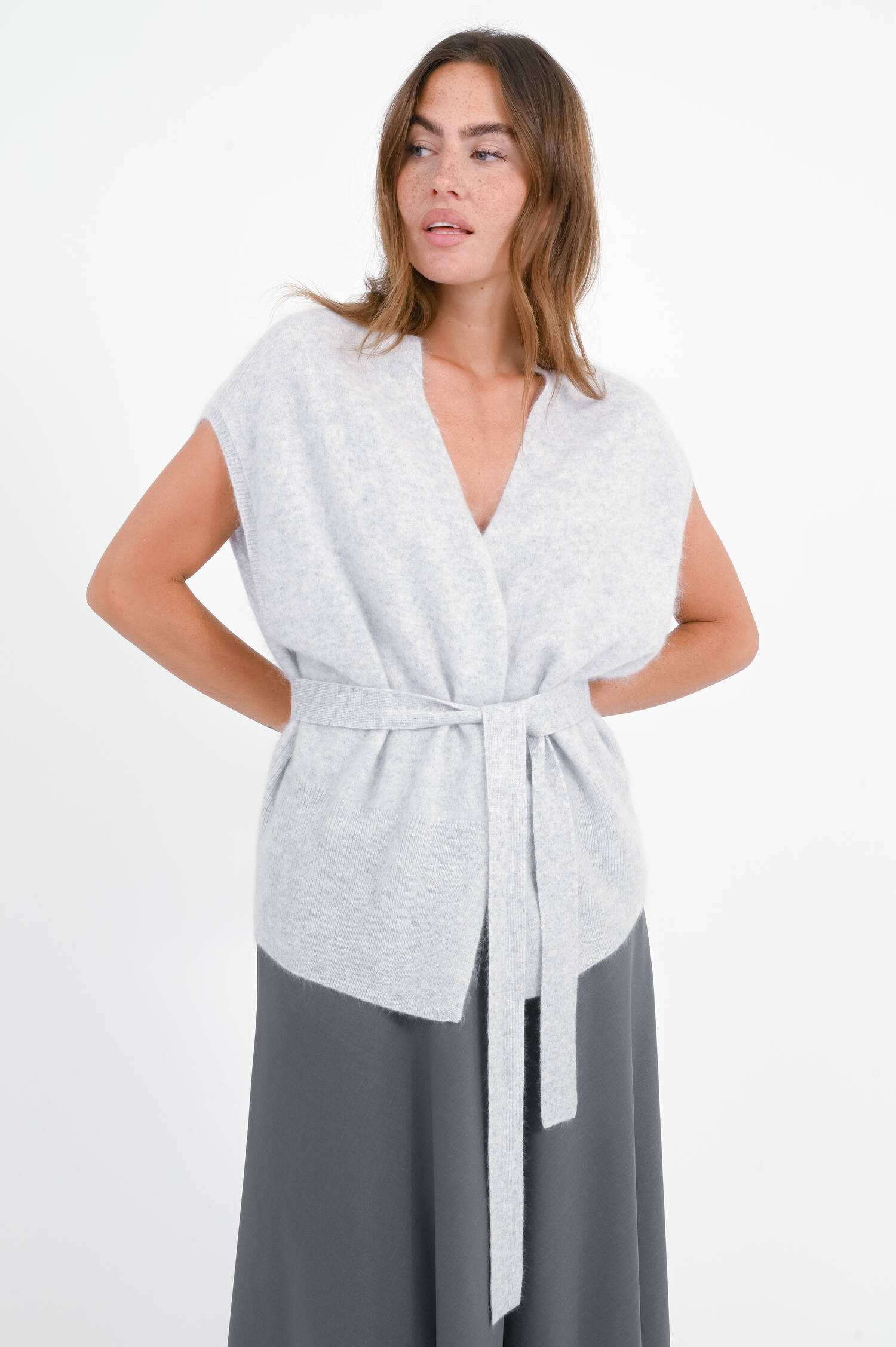 Cashmere Jacke mit Bindegürtel in Hellgrau