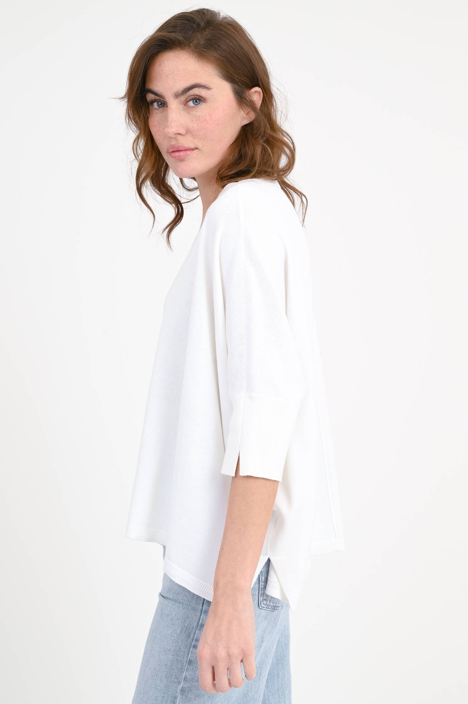Pullover aus Baumwoll-Viskose-Mix in Weiß