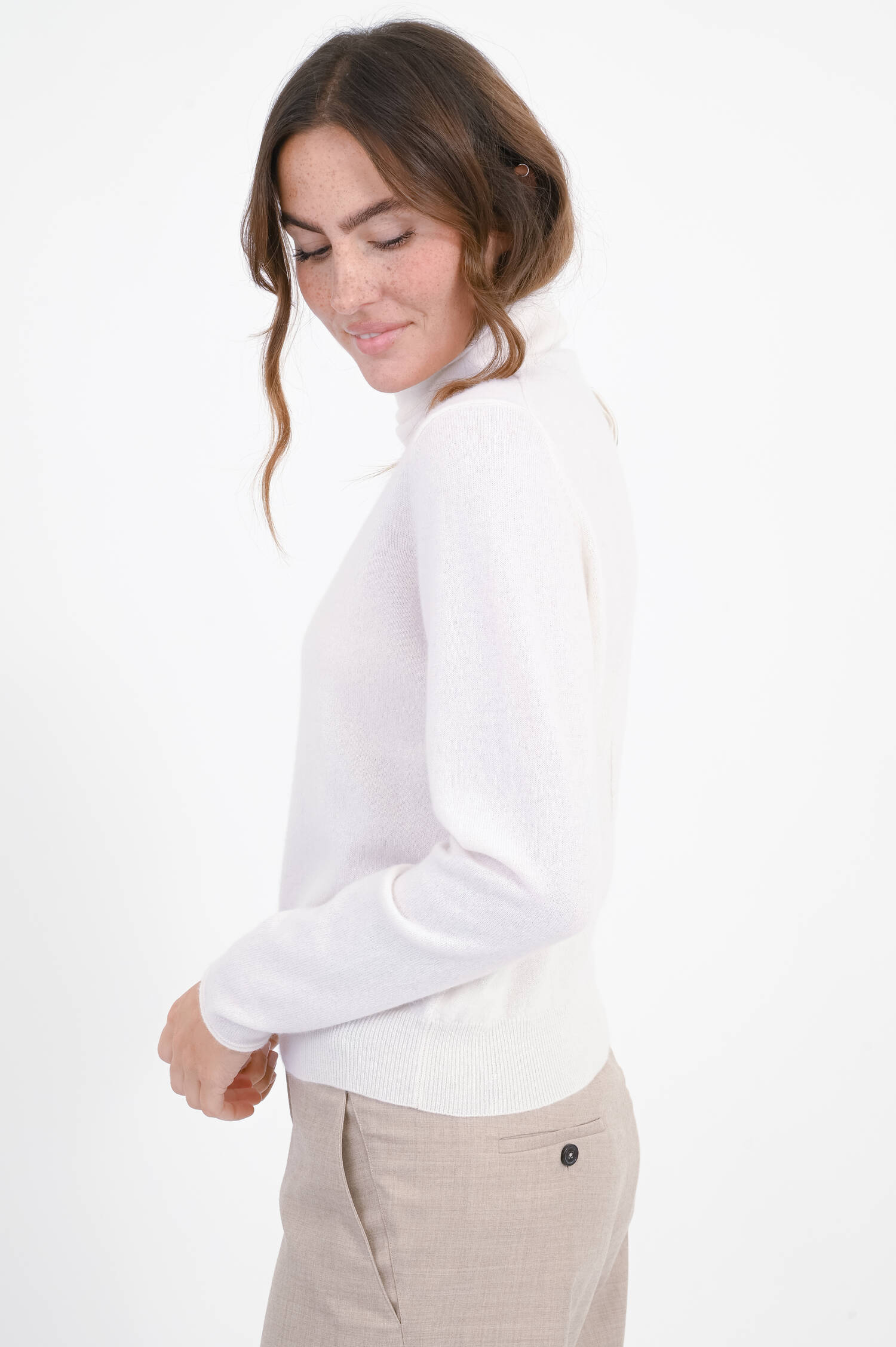 Turtleneck Pullover aus Cashmere in White Cloud Turtleneck Pullover aus Cashmere in White Cloud