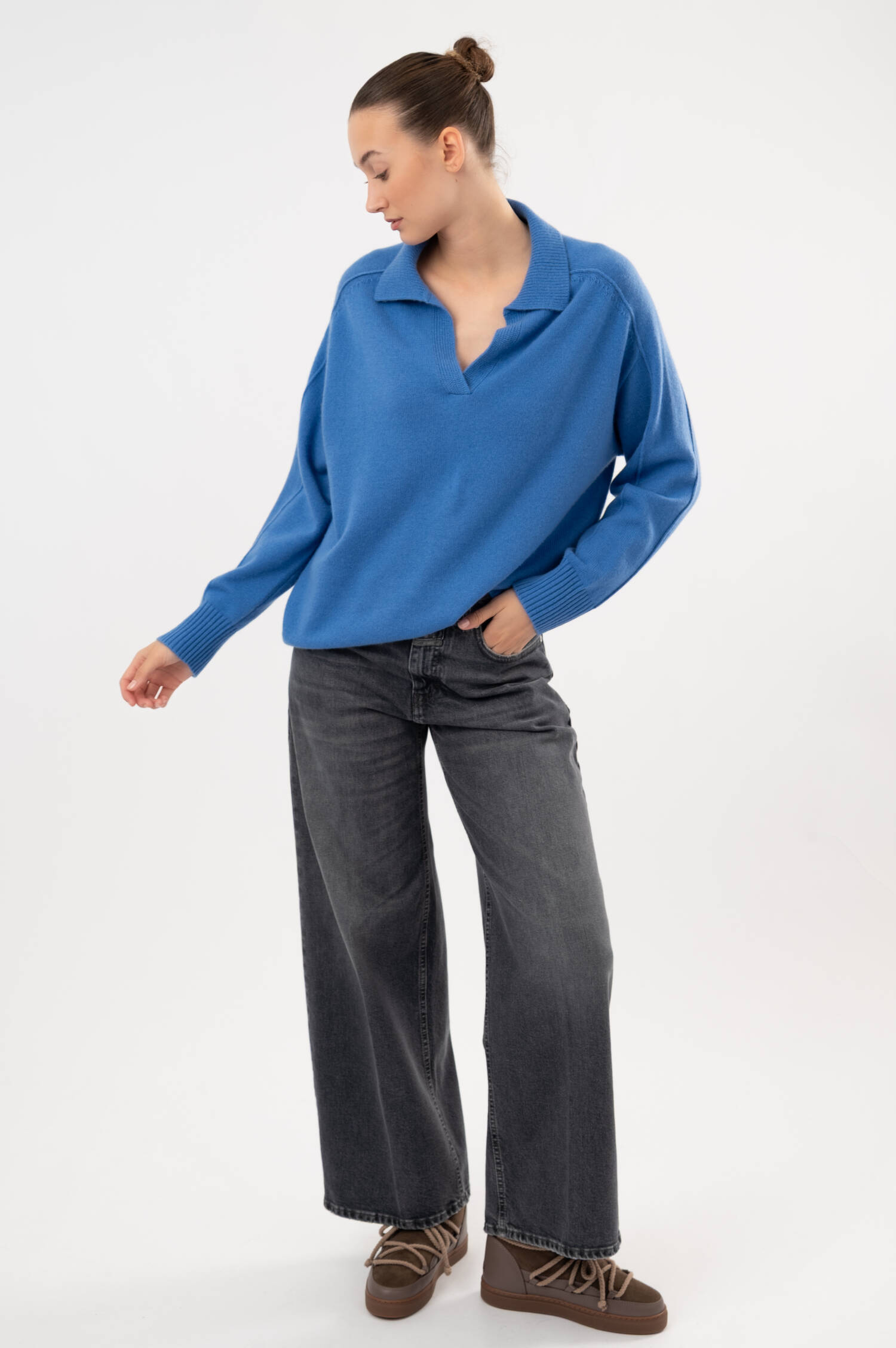 Woll-Cashmere-Pullover mit Polokragen in Blau Woll-Cashmere-Pullover mit Polokragen in Blau