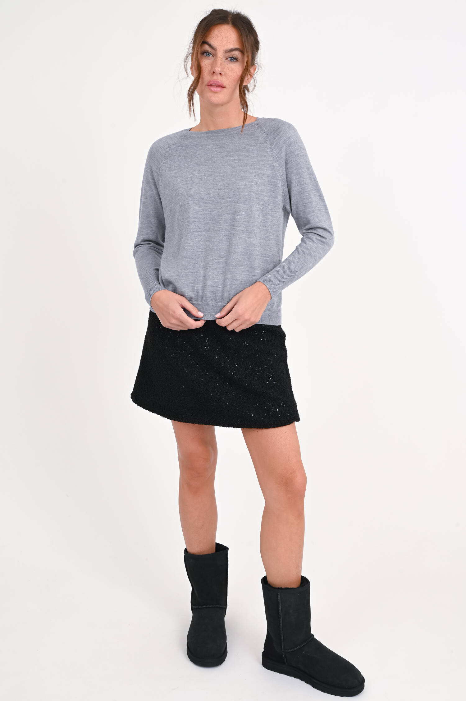 Pullover aus Woll-Seide-Mix in Grau