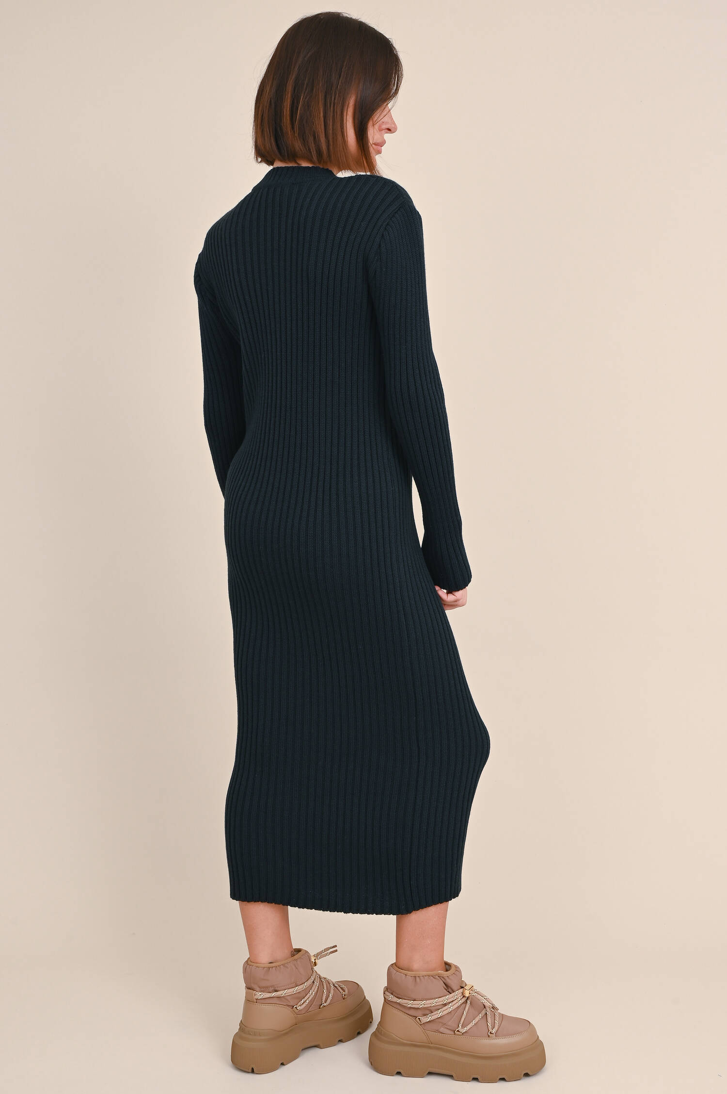 Rippstrick Kleid HELENA in Schwarz Rippstrick Kleid HELENA in Schwarz