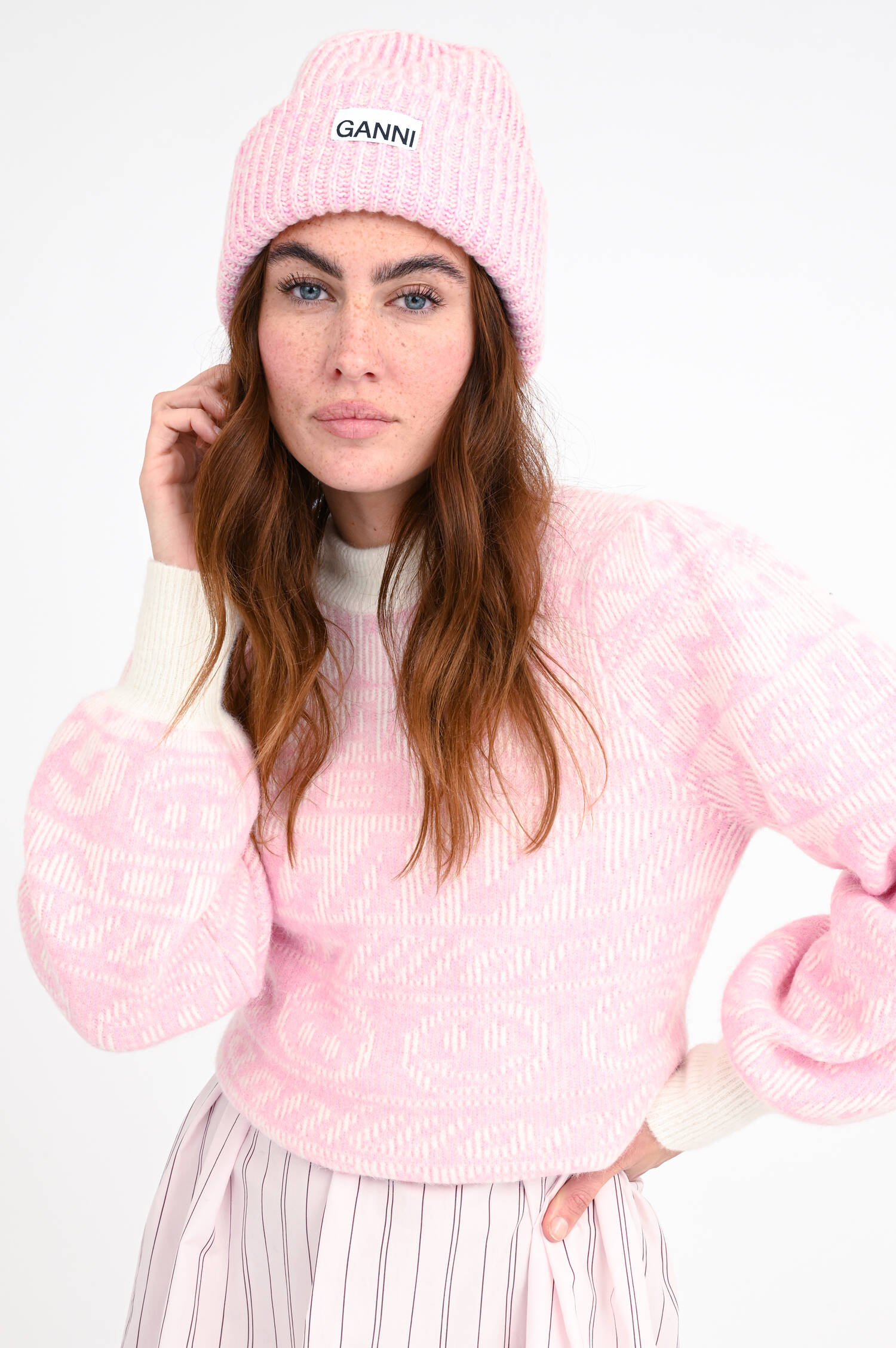 Rippstrick Beanie in Rosa meliert