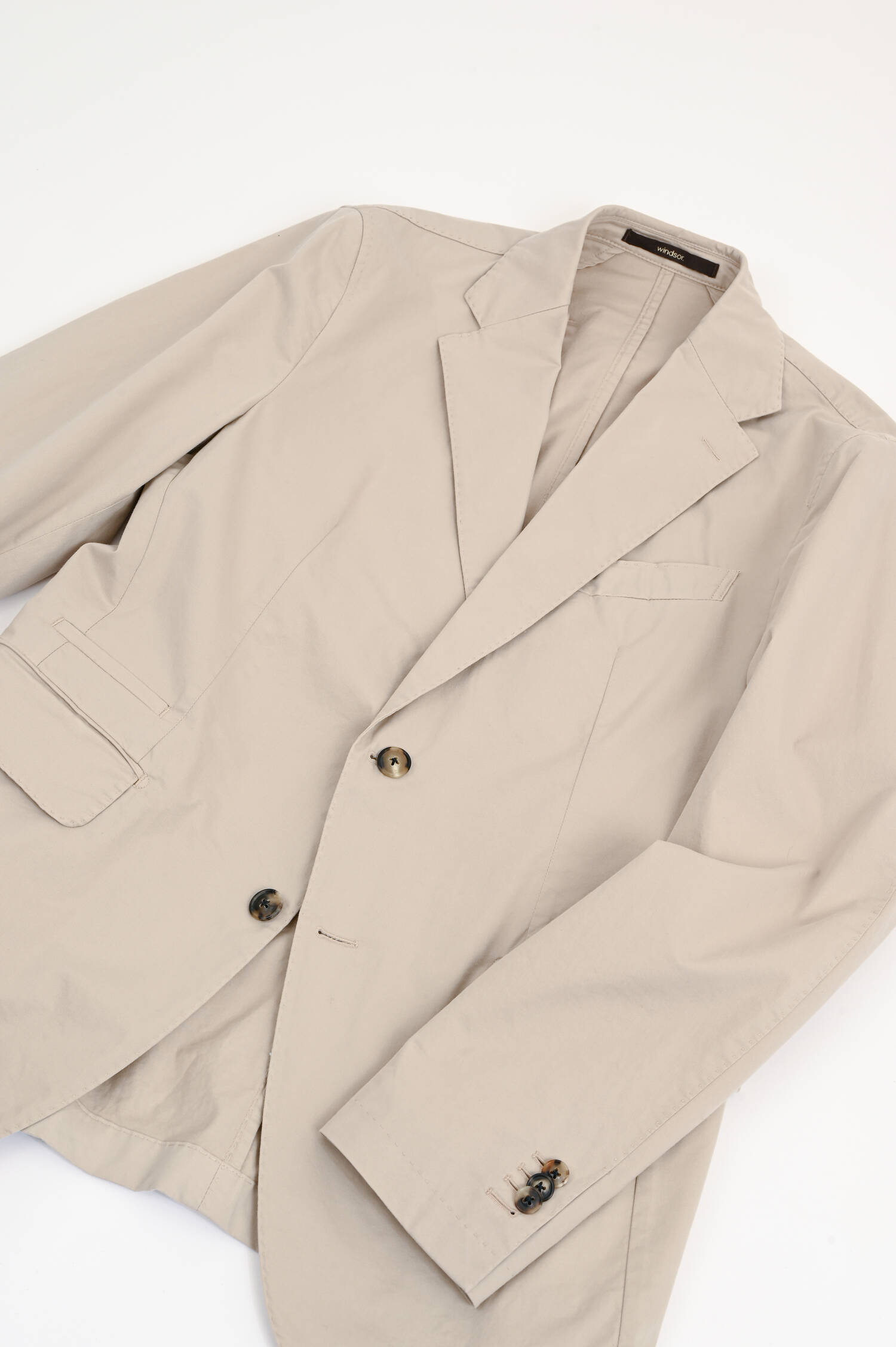 Anzug aus Bauwolle in Beige Anzug aus Bauwolle in Beige