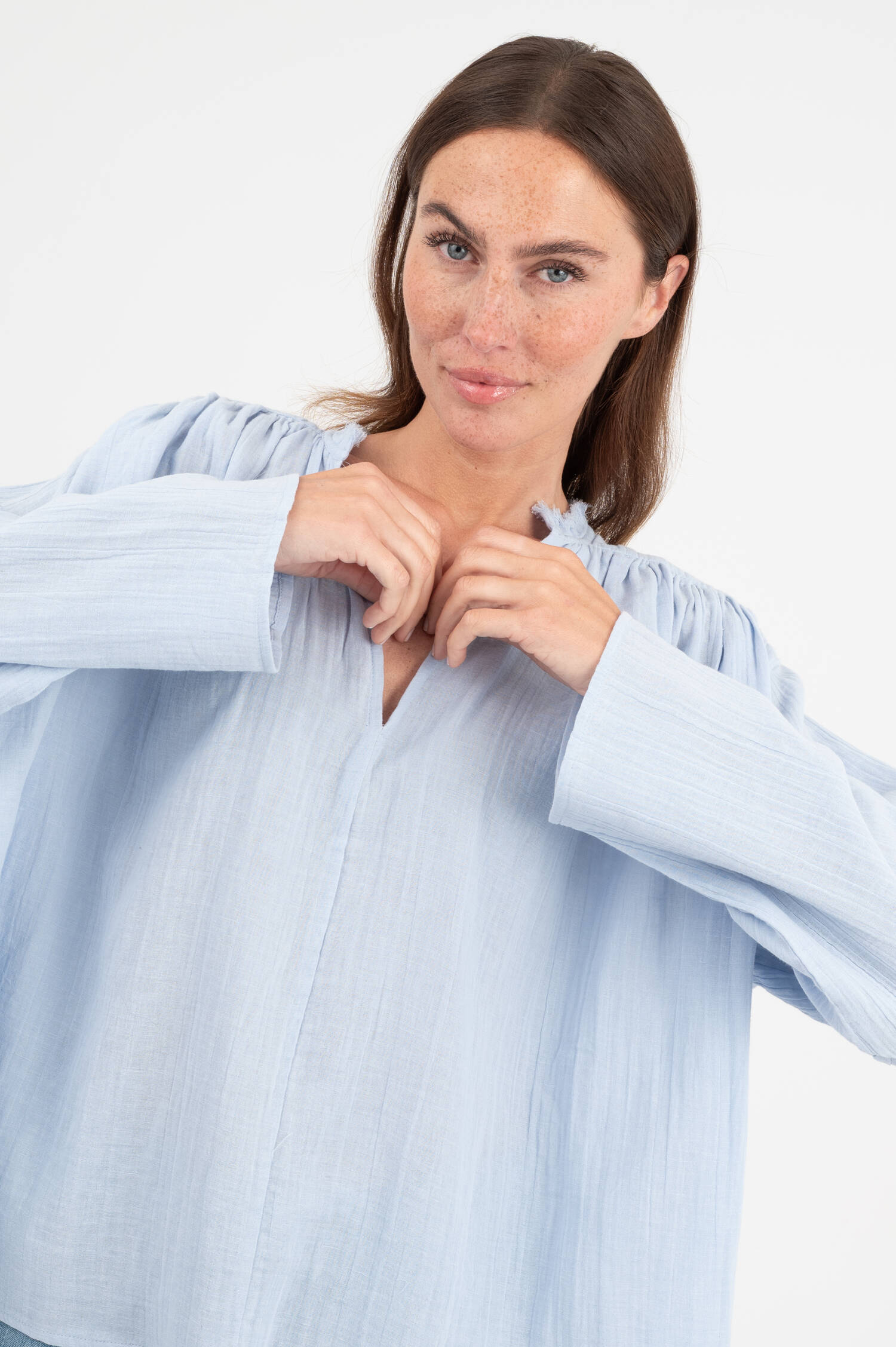 Musselin Bluse SENCHA in Hellblau
