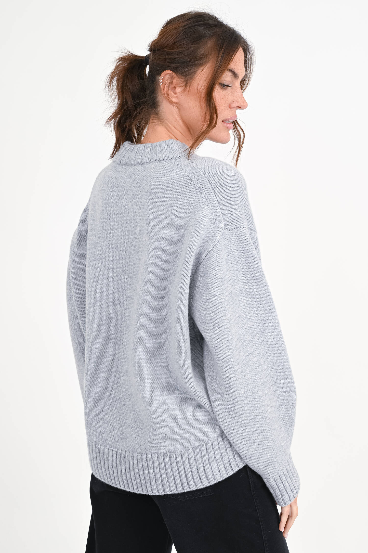 Pullover aus Wolle in Hellgrau