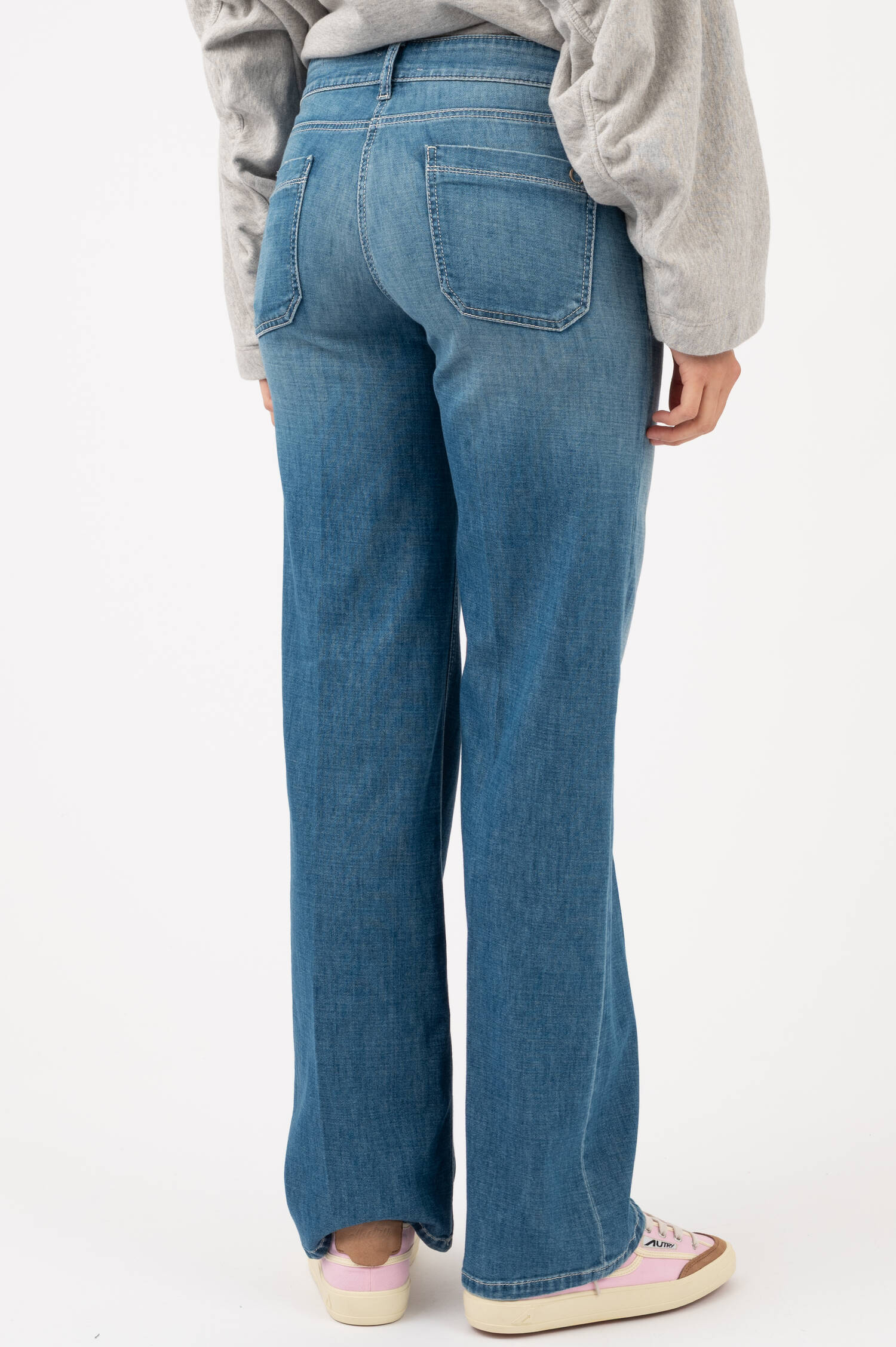 Jeans TESS LIGHTWEIGHT in Miitelblau