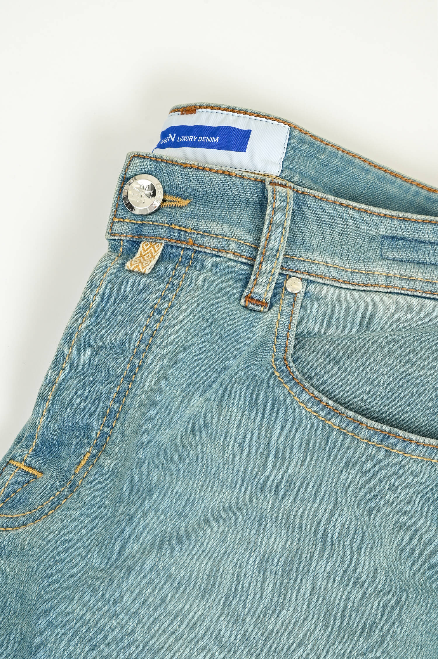 Slim Fit Jeans BARD in Light Blue Slim Fit Jeans BARD in Light Blue