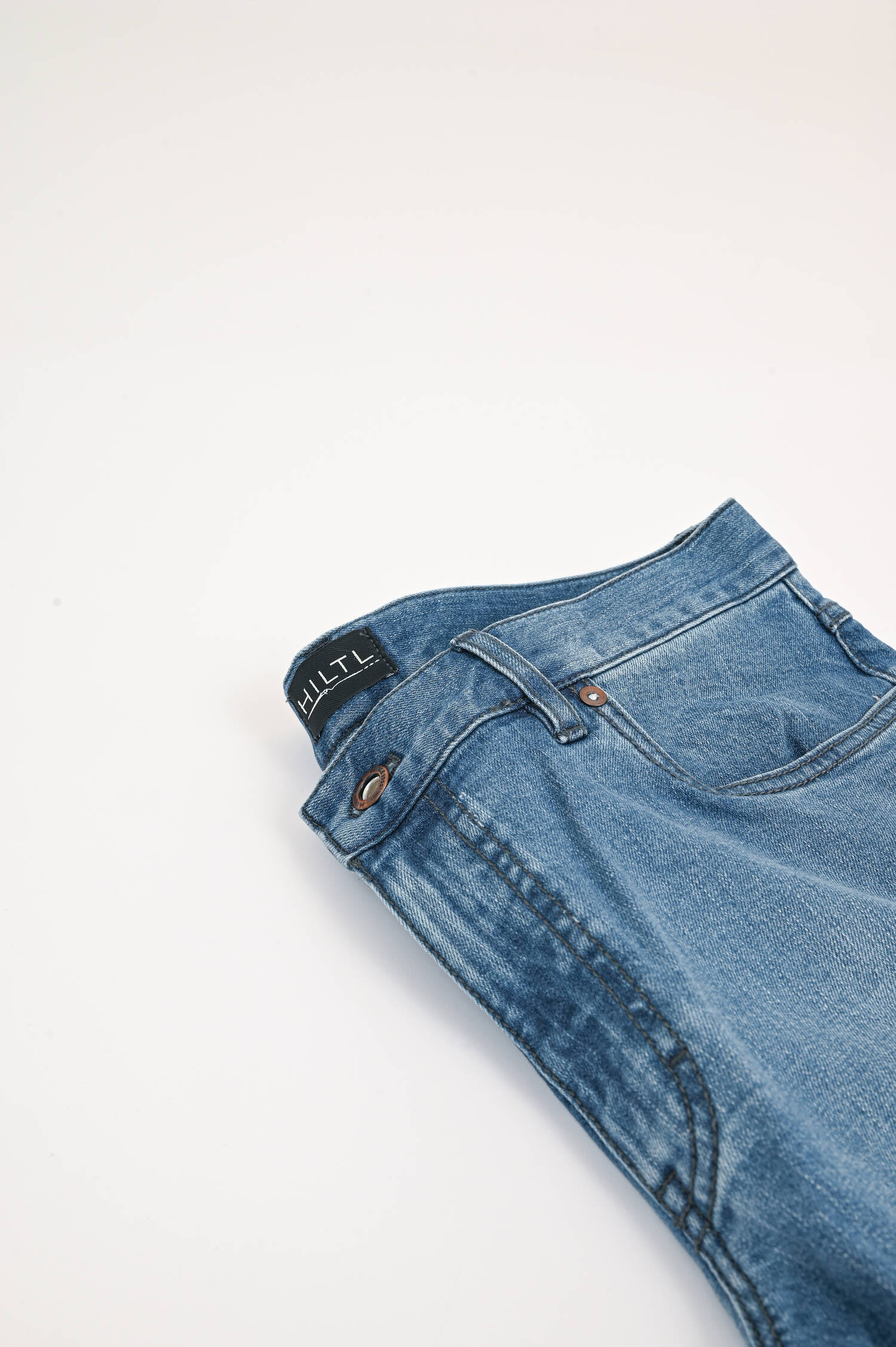 Jeans PARKER in Mittelblau Jeans PARKER in Mittelblau