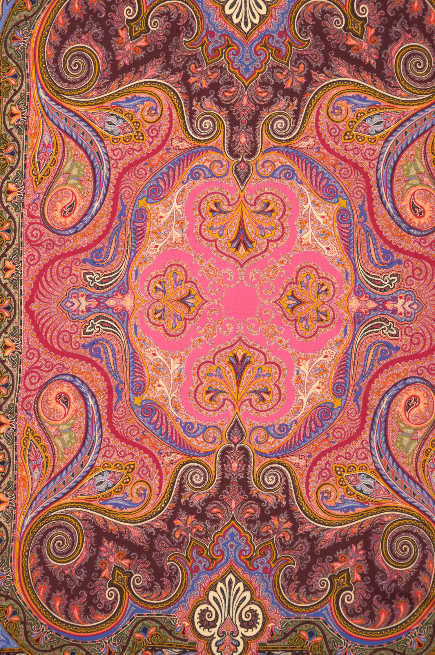 Wolle-Seide Tuch in Pink/Multicolor Wolle-Seide Tuch in Pink/Multicolor