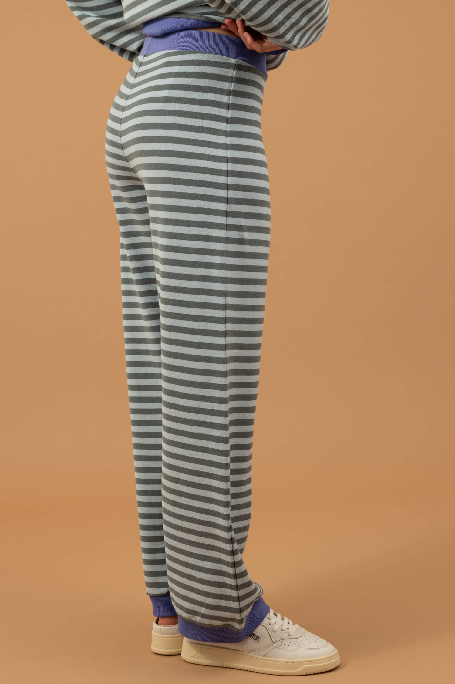 Gestreifte Schlupfhose PERRY in Whaleblau/Moos Gestreifte Schlupfhose PERRY in Whaleblau/Moos