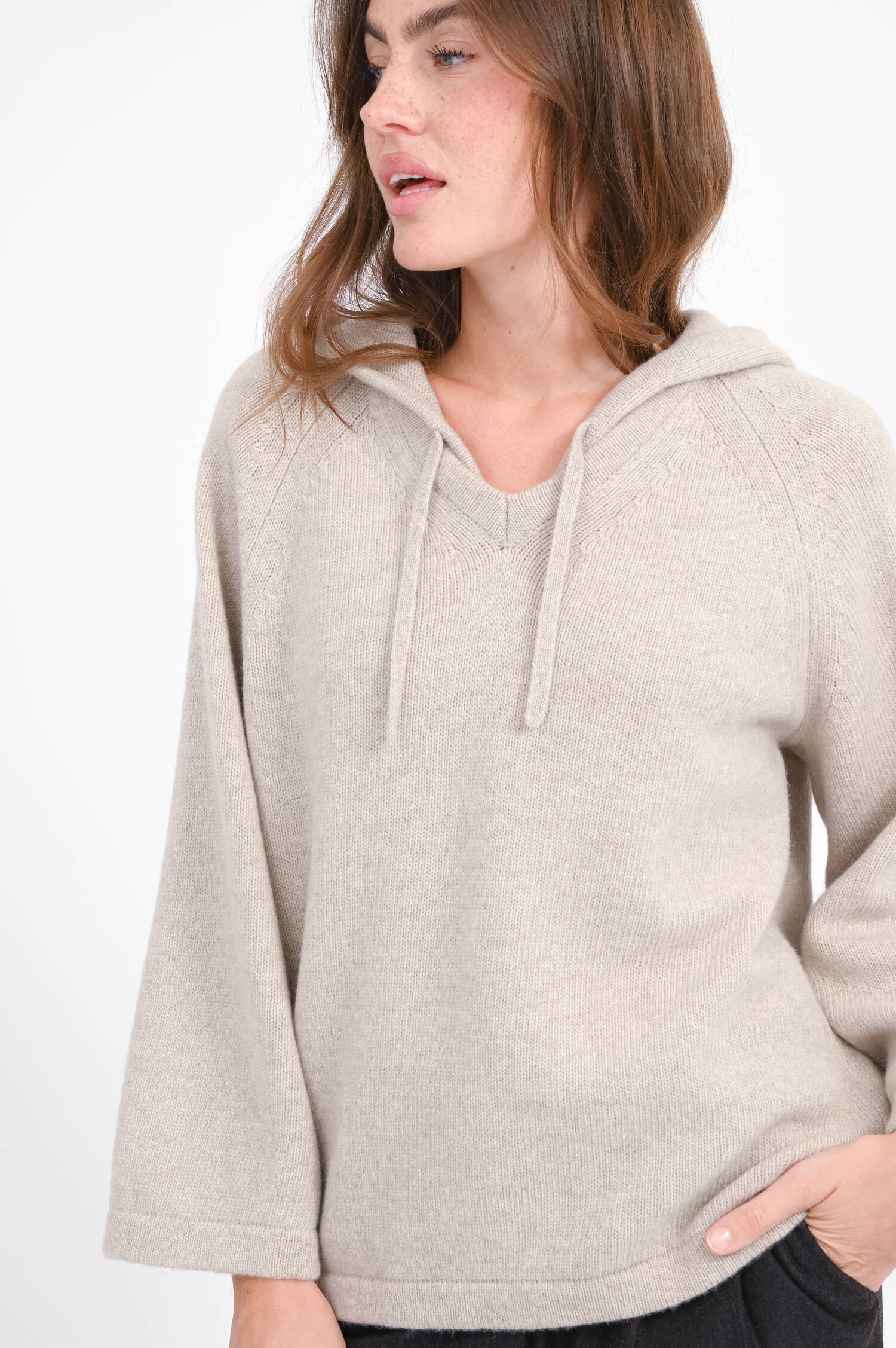 Wollpullover GHIANDA mit Kapuze in Sand Melange 