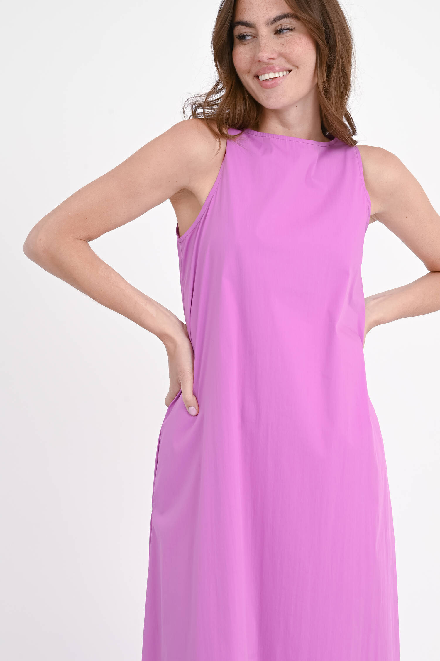 Maxi-Kleid MARKET in Radiant Orchid Maxi-Kleid MARKET in Radiant Orchid
