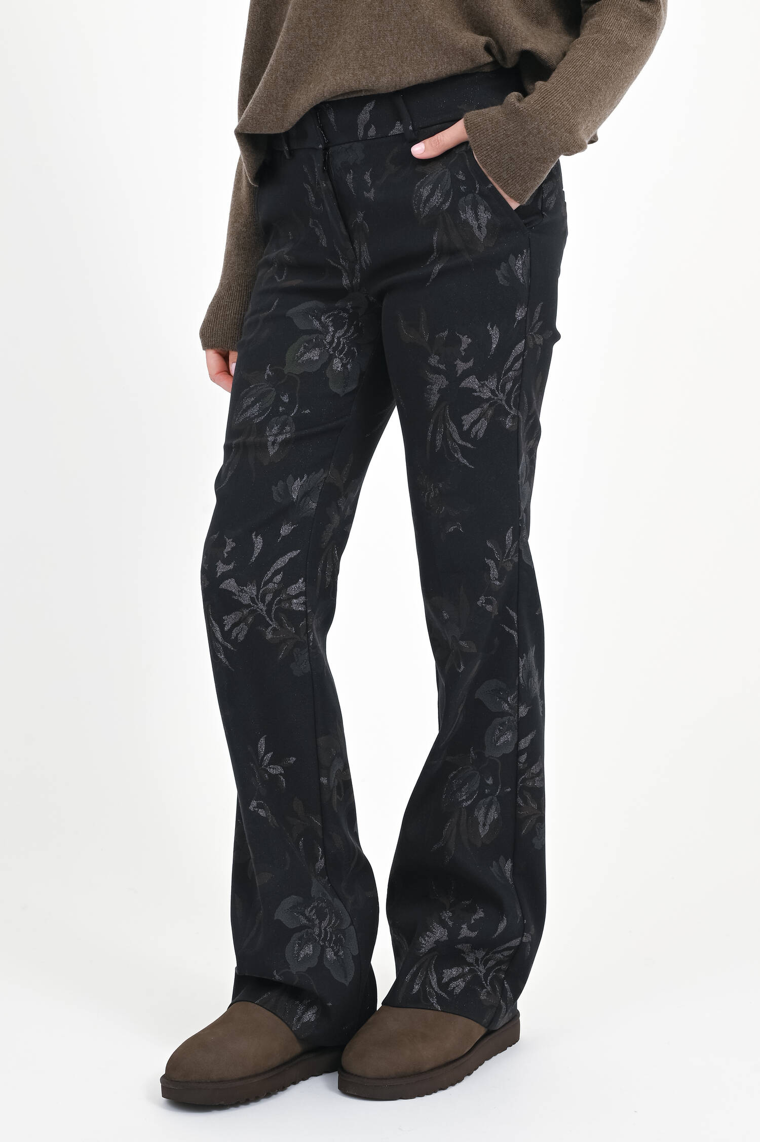 Hose mit floralem Muster in Brown Hose mit floralem Muster in Brown