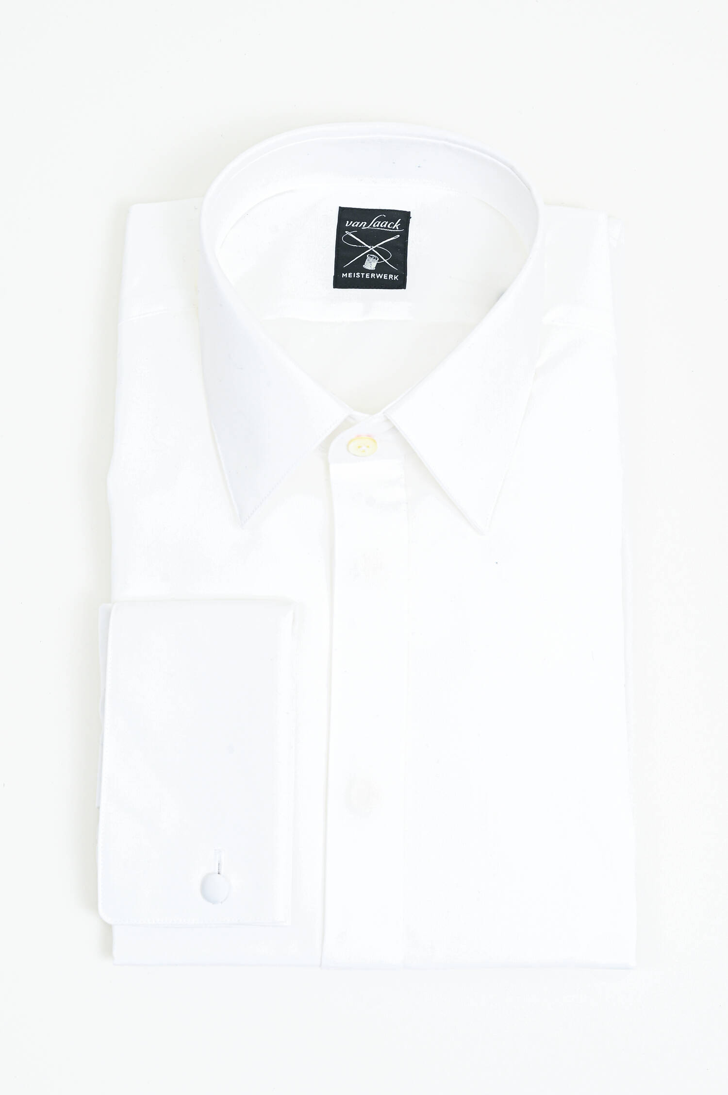 Hemd aus Baumwolle mit Haifischkragen in Weiß