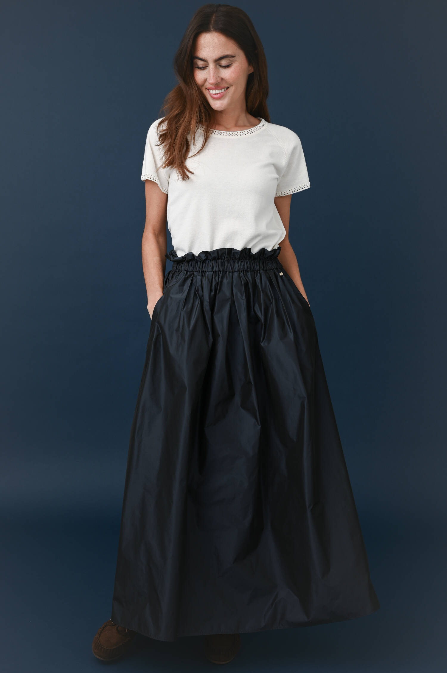 Midirock mit Rüschen am Bund in Blau