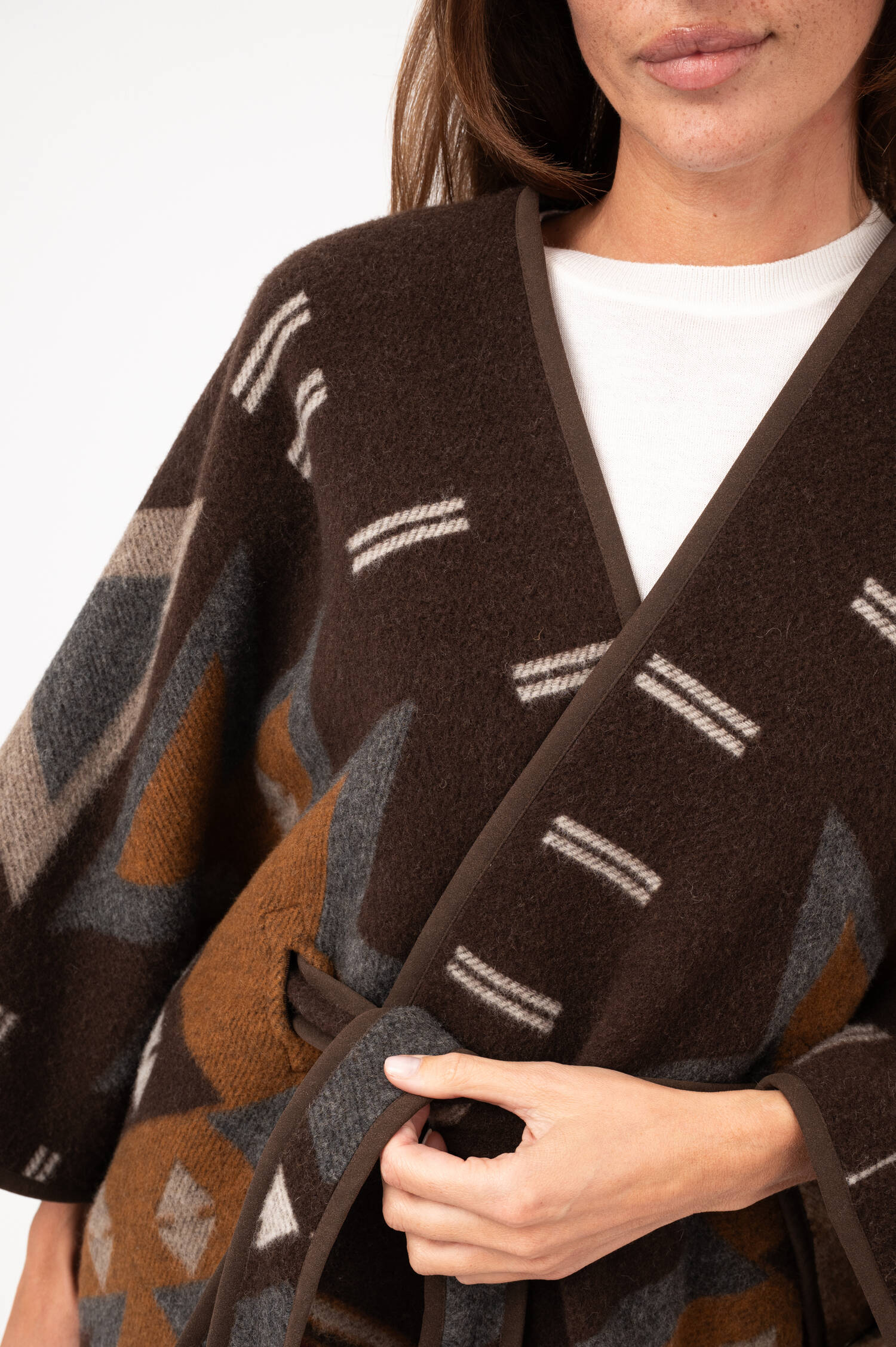 Woll-Mix-Ethno-Poncho in Braun Woll-Mix-Ethno-Poncho in Braun