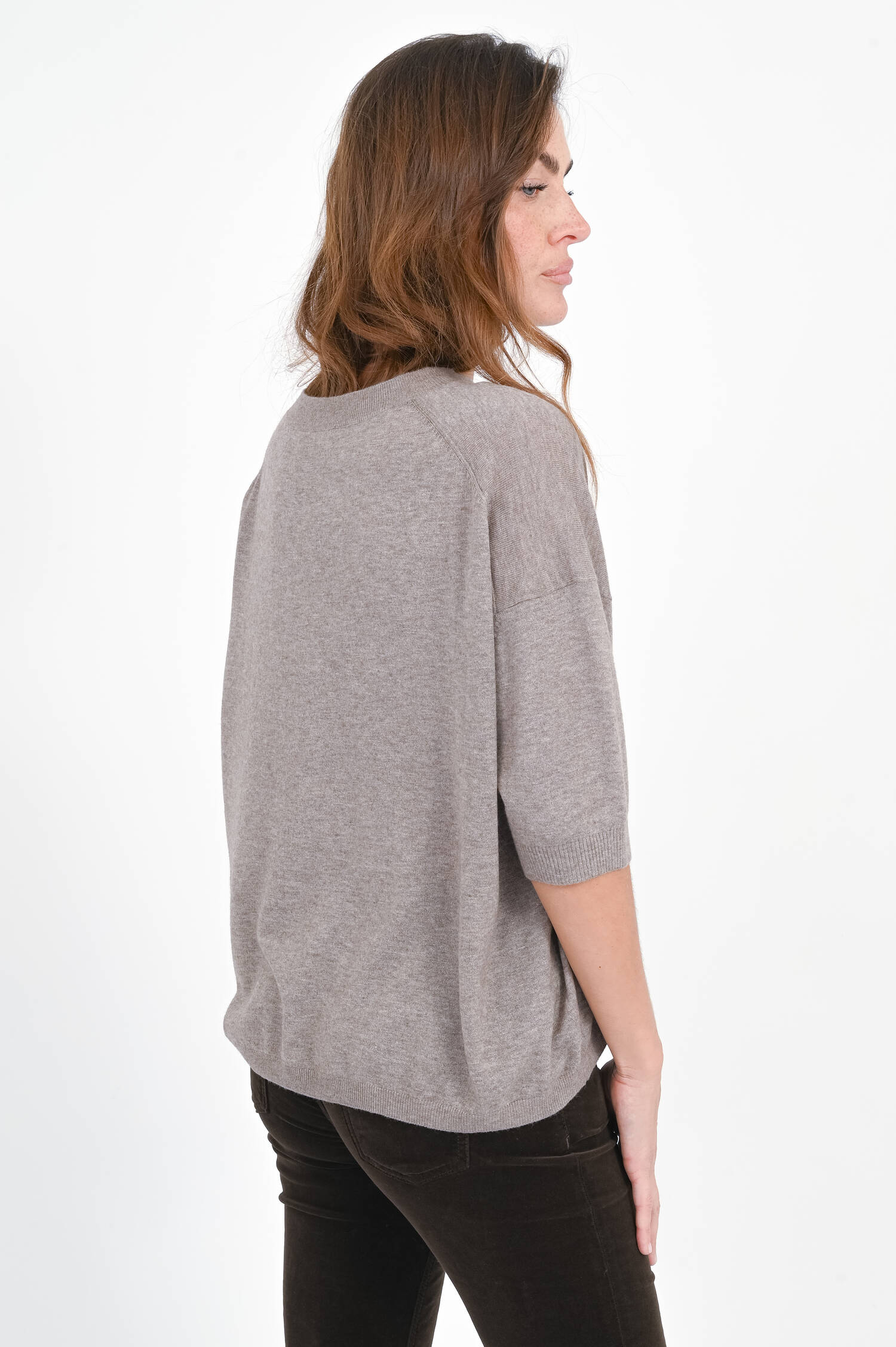 Wollpullover mit Kurzarm in Greige meliert Wollpullover mit Kurzarm in Greige meliert