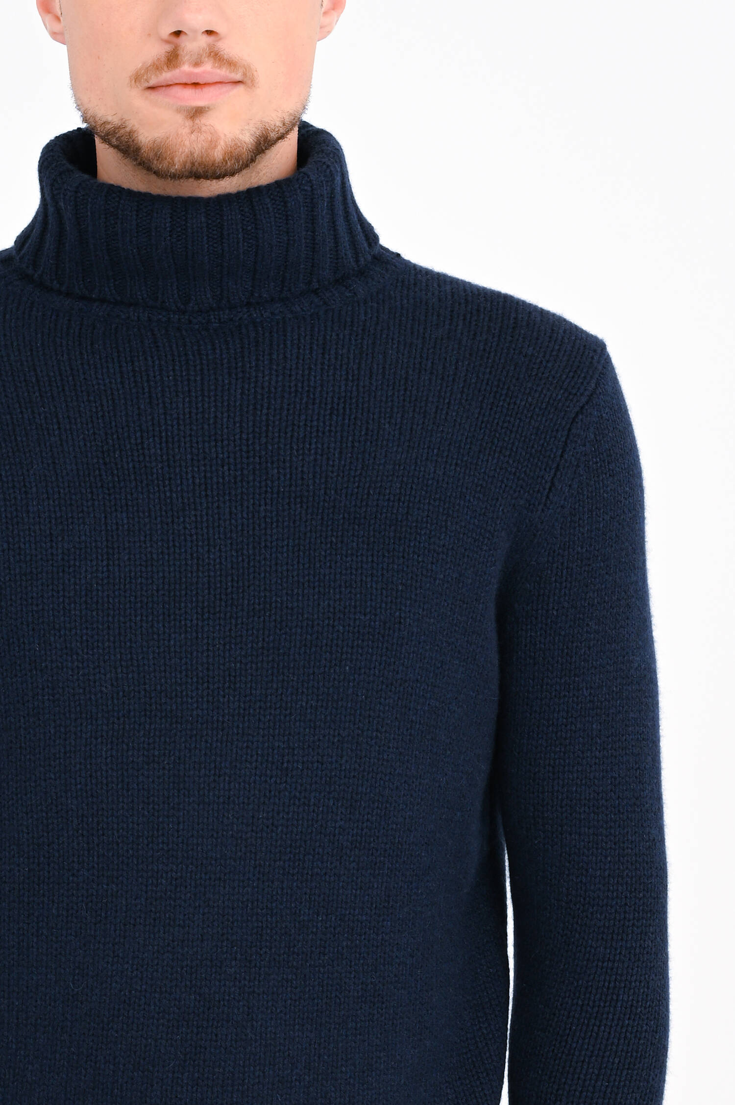 Rollkragen-Strickpullover aus Cashmere in Navy